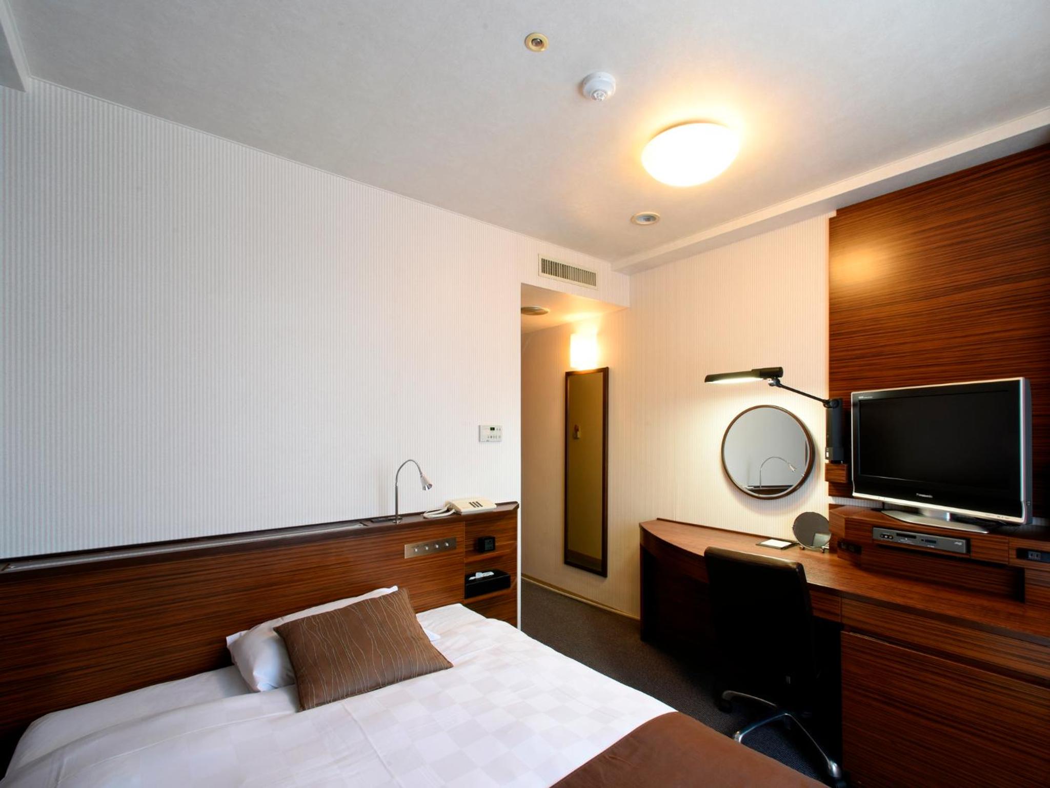Double Room With Small Double Bed - Non-Smoking - Photo 11