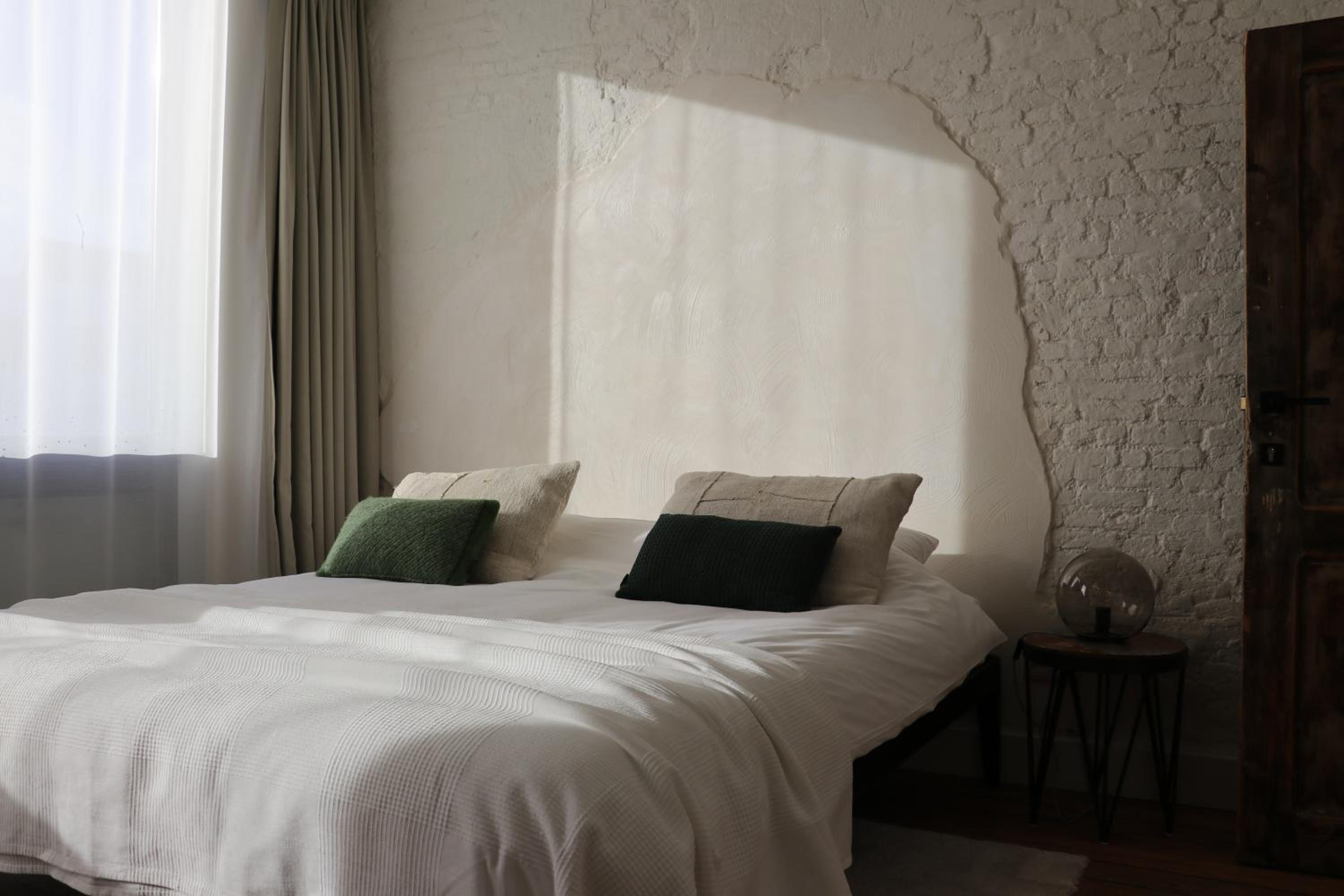 Double Room with Private Bathroom - 4th floor