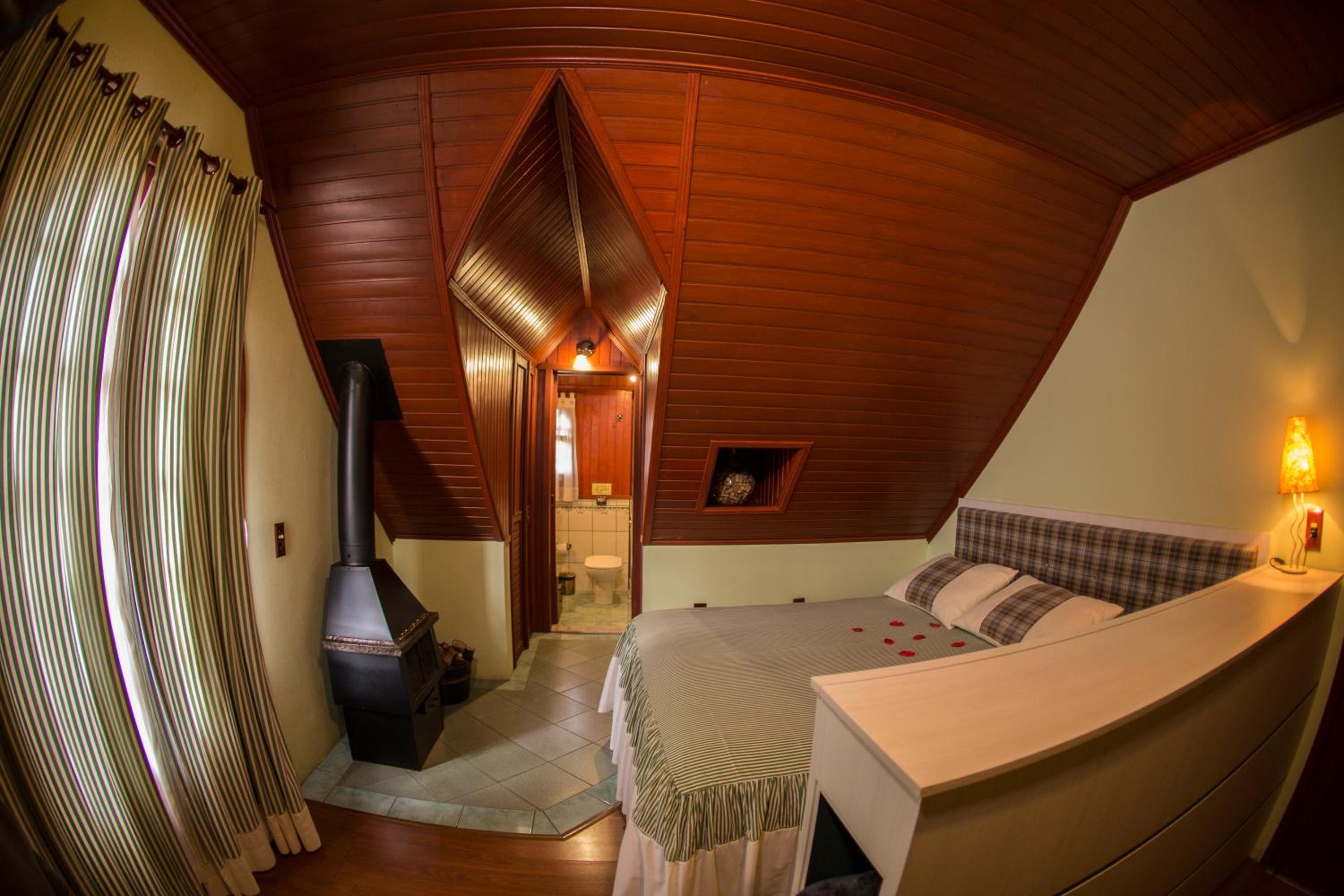 Superior Quadruple Room photo 1