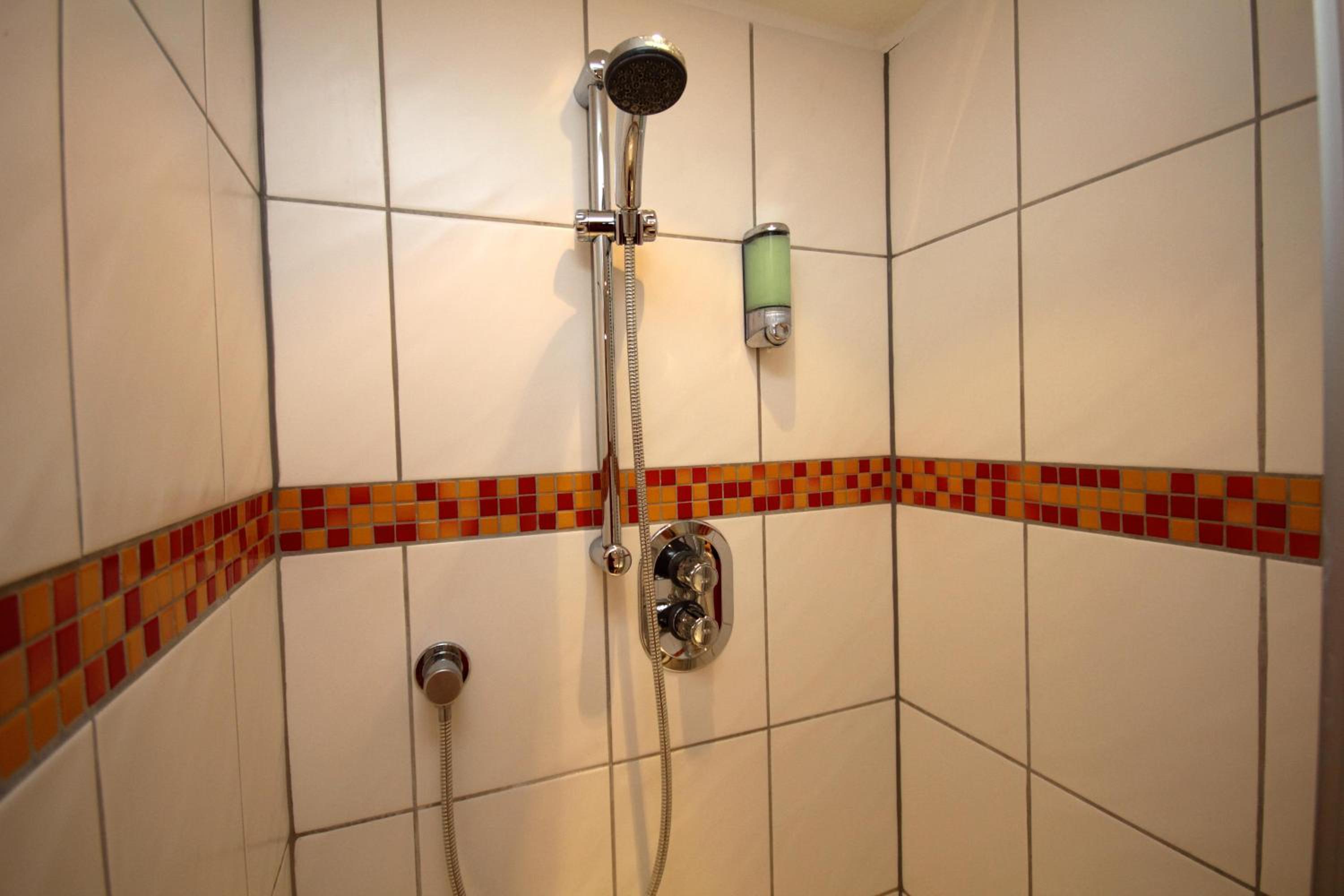 Double Room - Photo 26