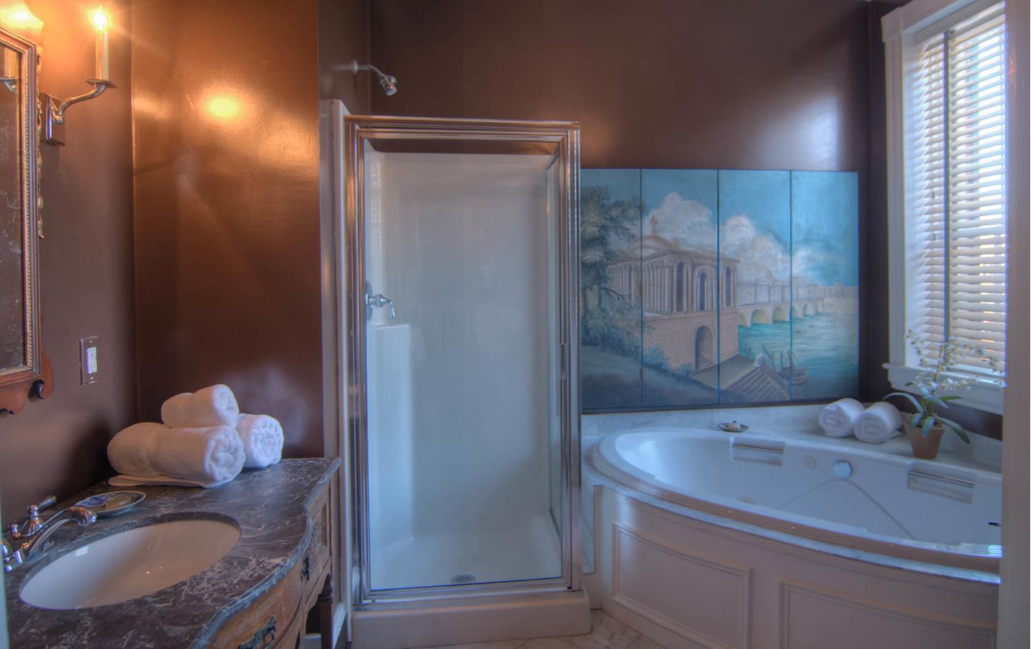 Deluxe King Room photo 2