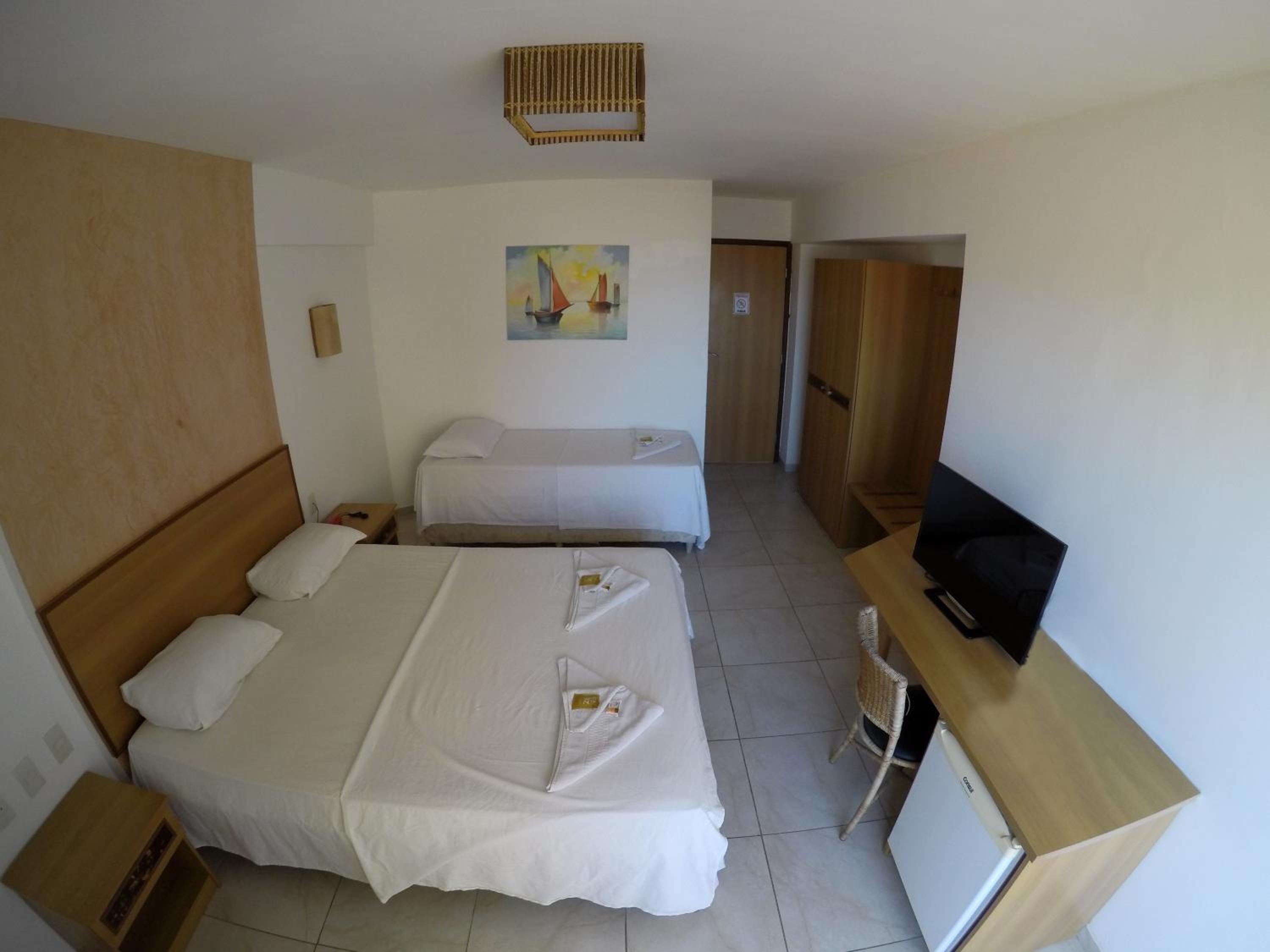Standard Room with Balcony photo 2