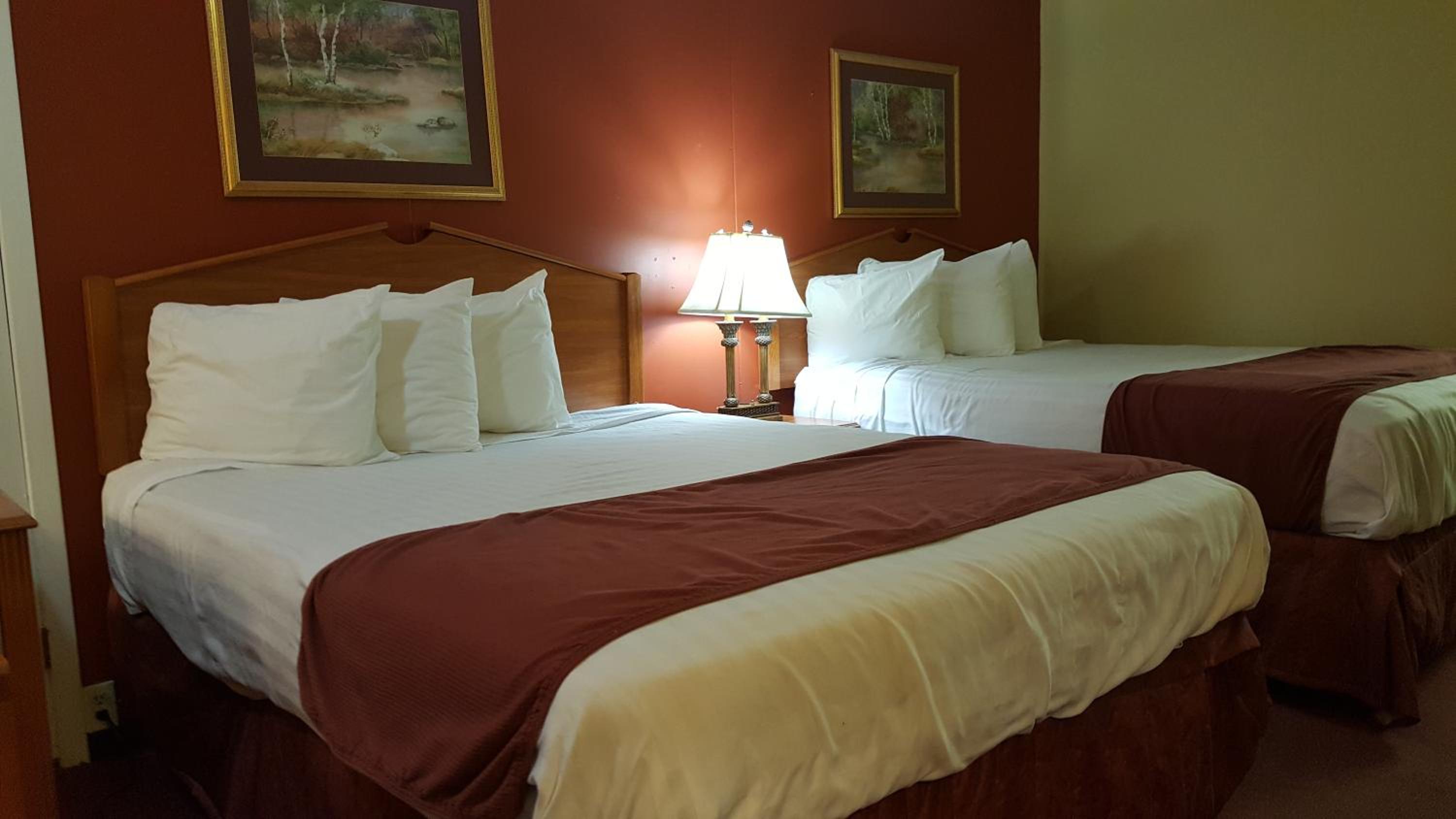 Double Room with Two Double Beds - Non-Smoking photo 3