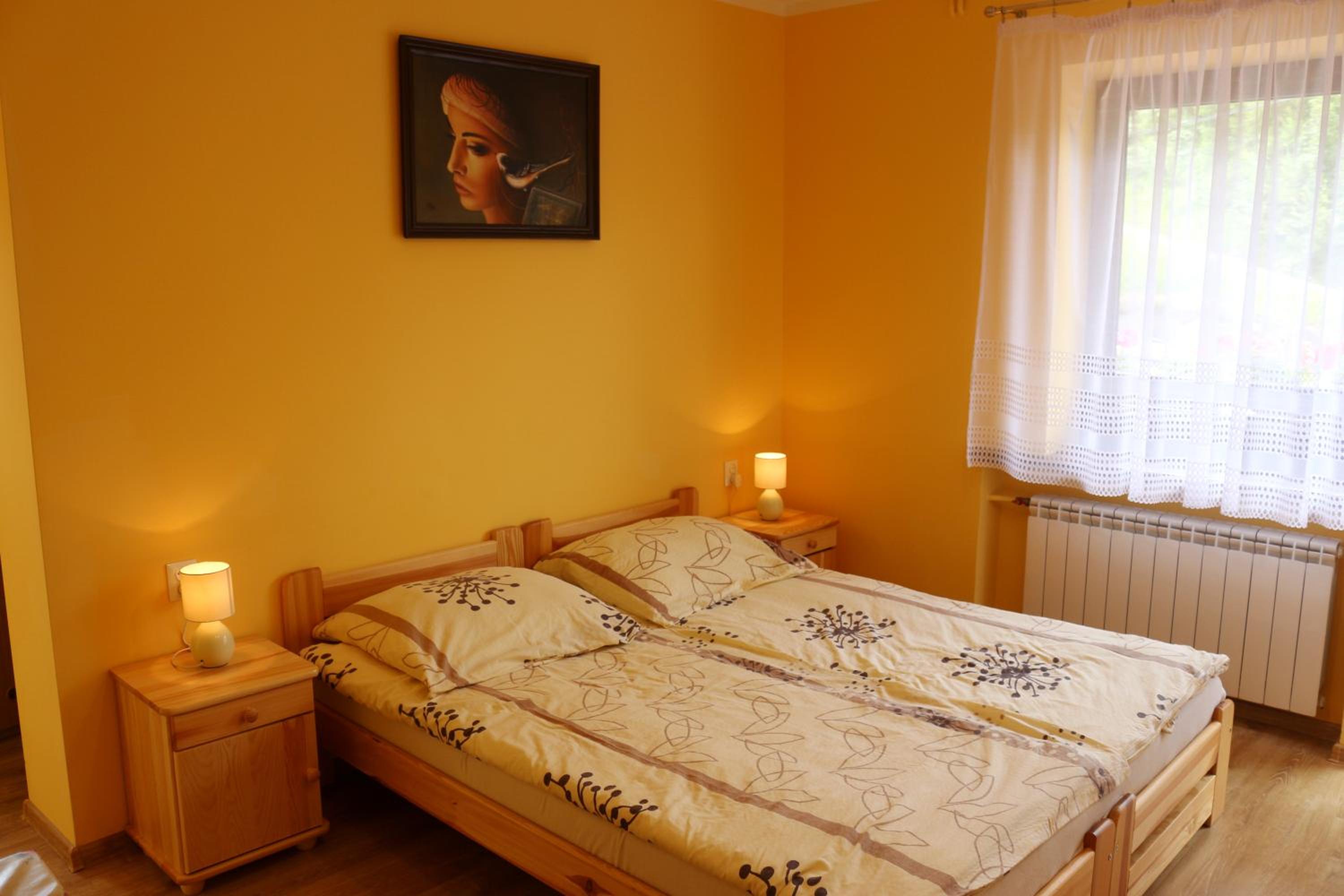 Triple Room with Private Bathroom photo 3