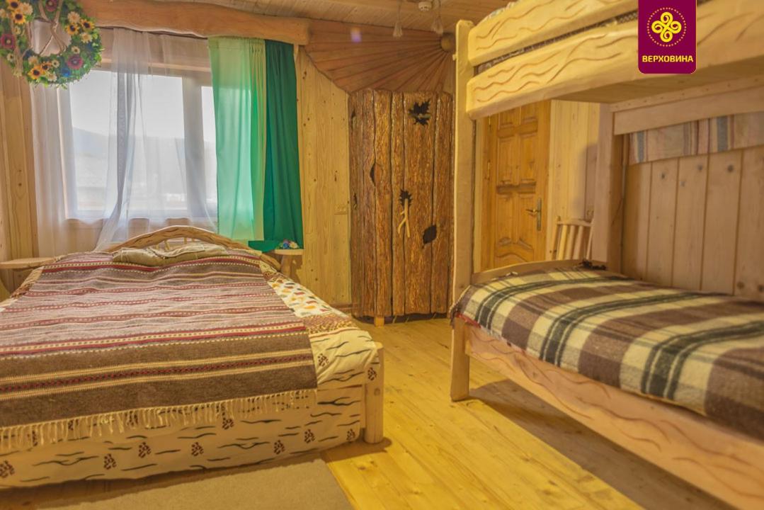 Quadruple Room with Private Bathroom photo 2