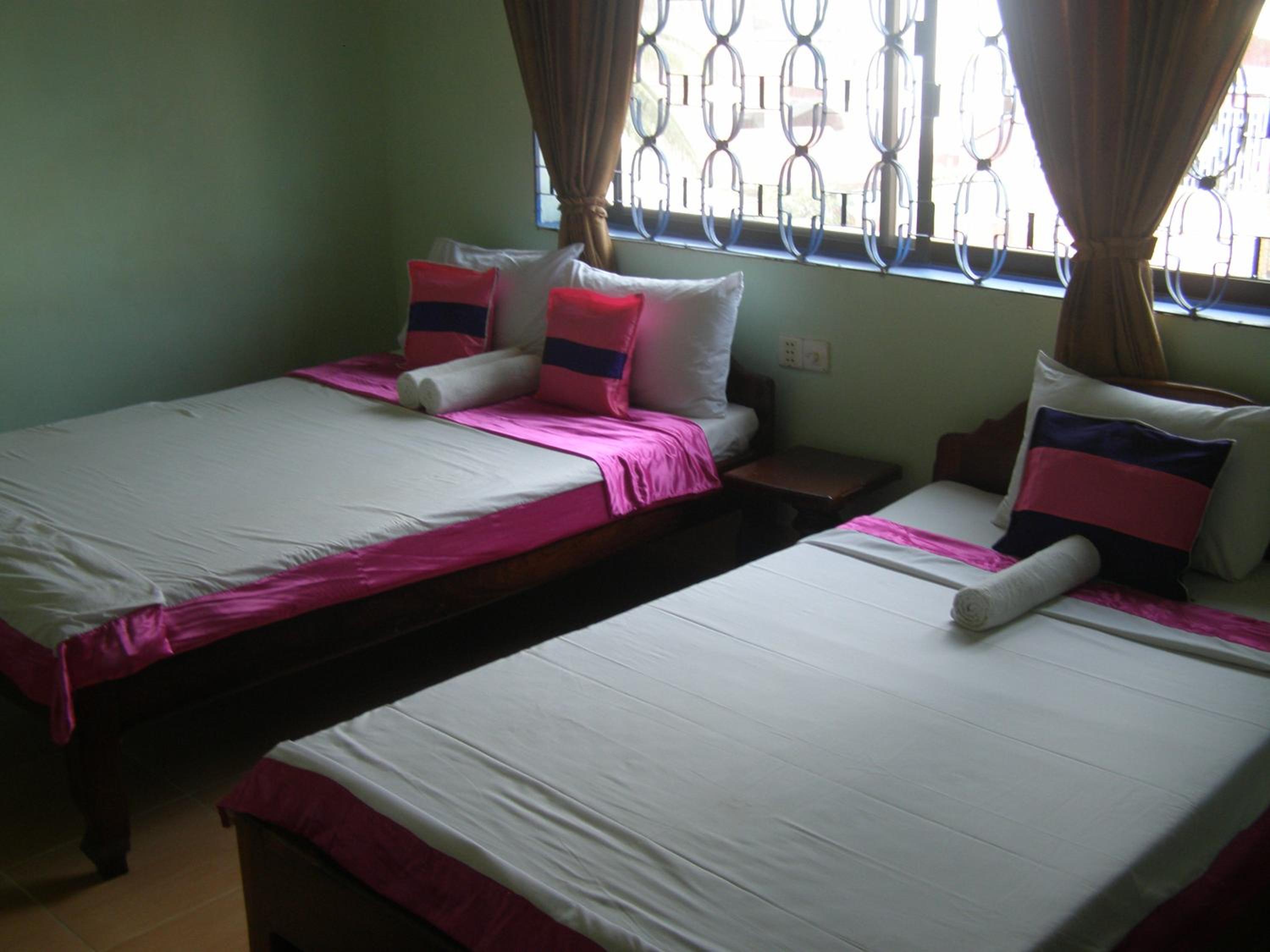 Triple Room - Photo 7