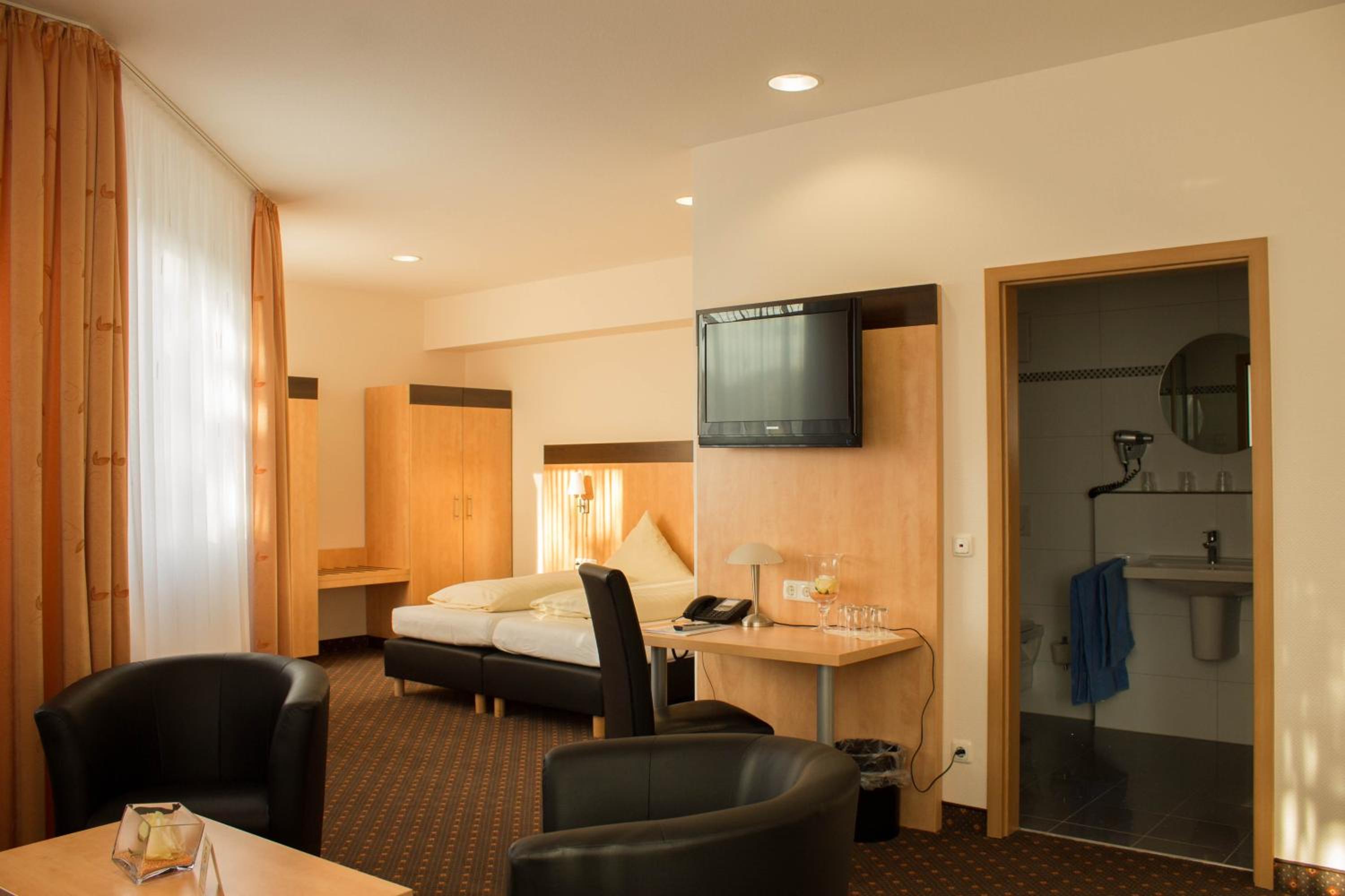 Standard Quadruple Room photo 2