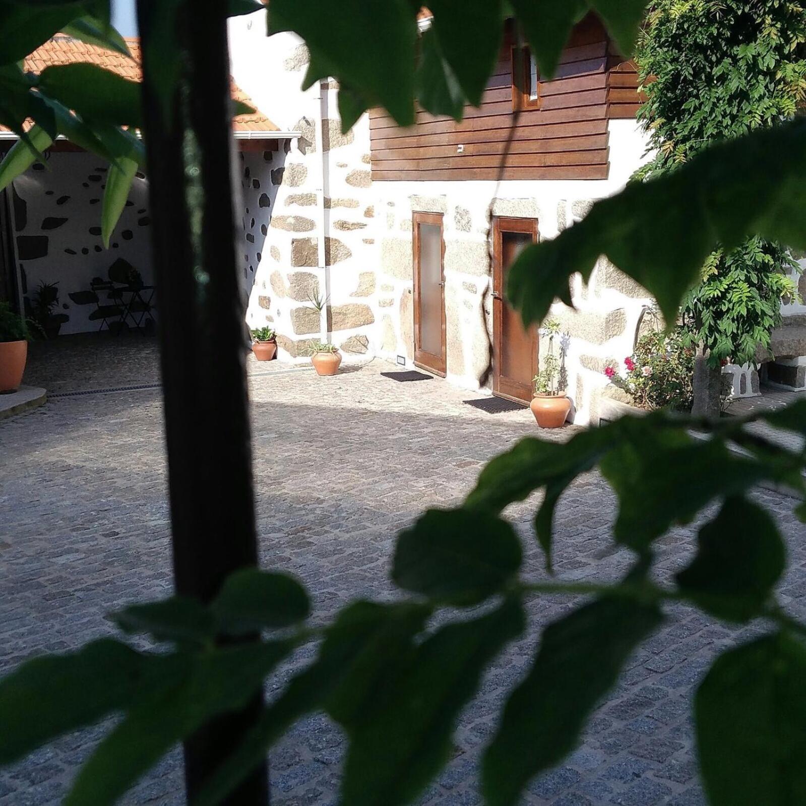 One-Bedroom House - Photo 19