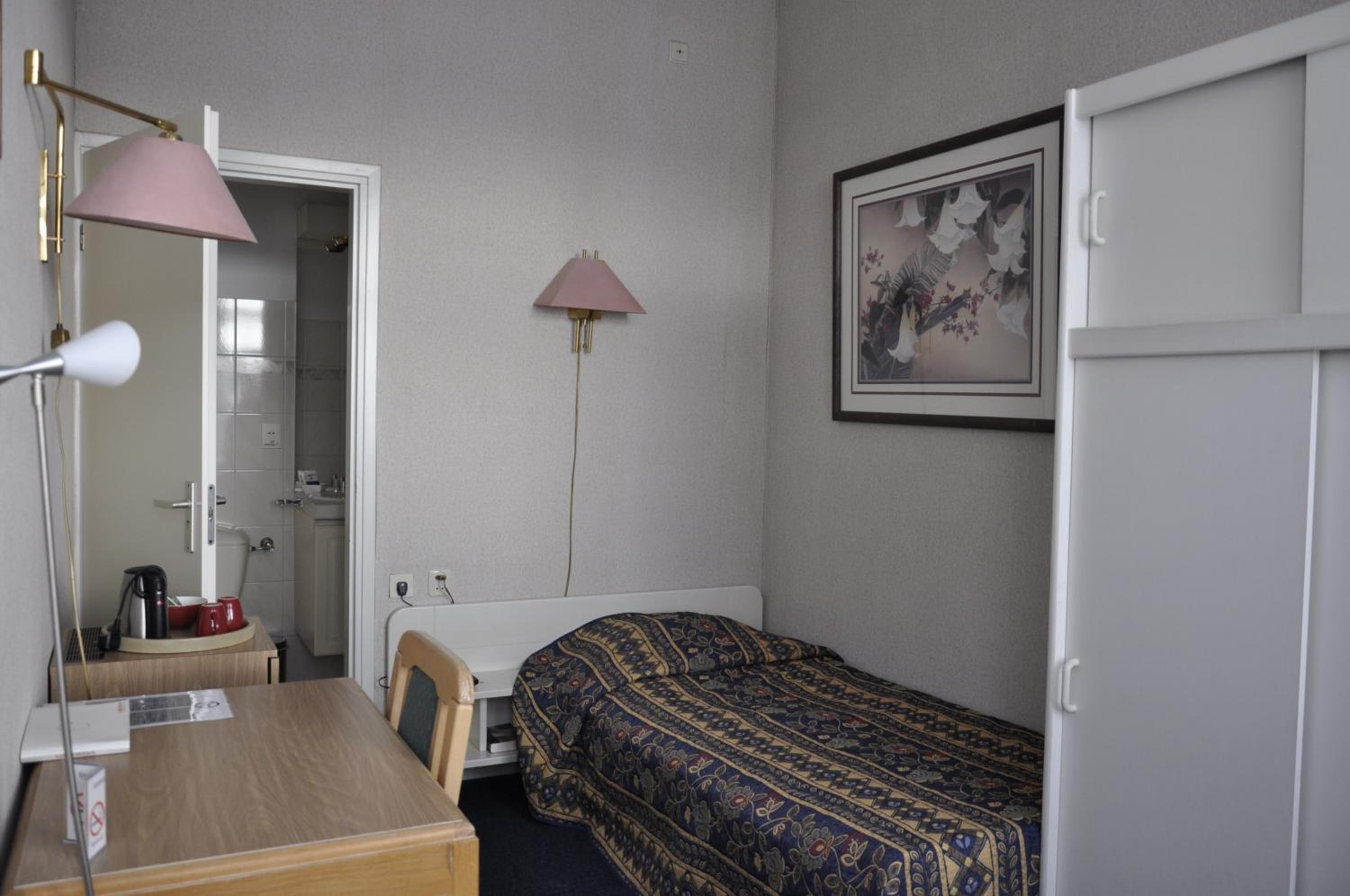 Single Room photo 1