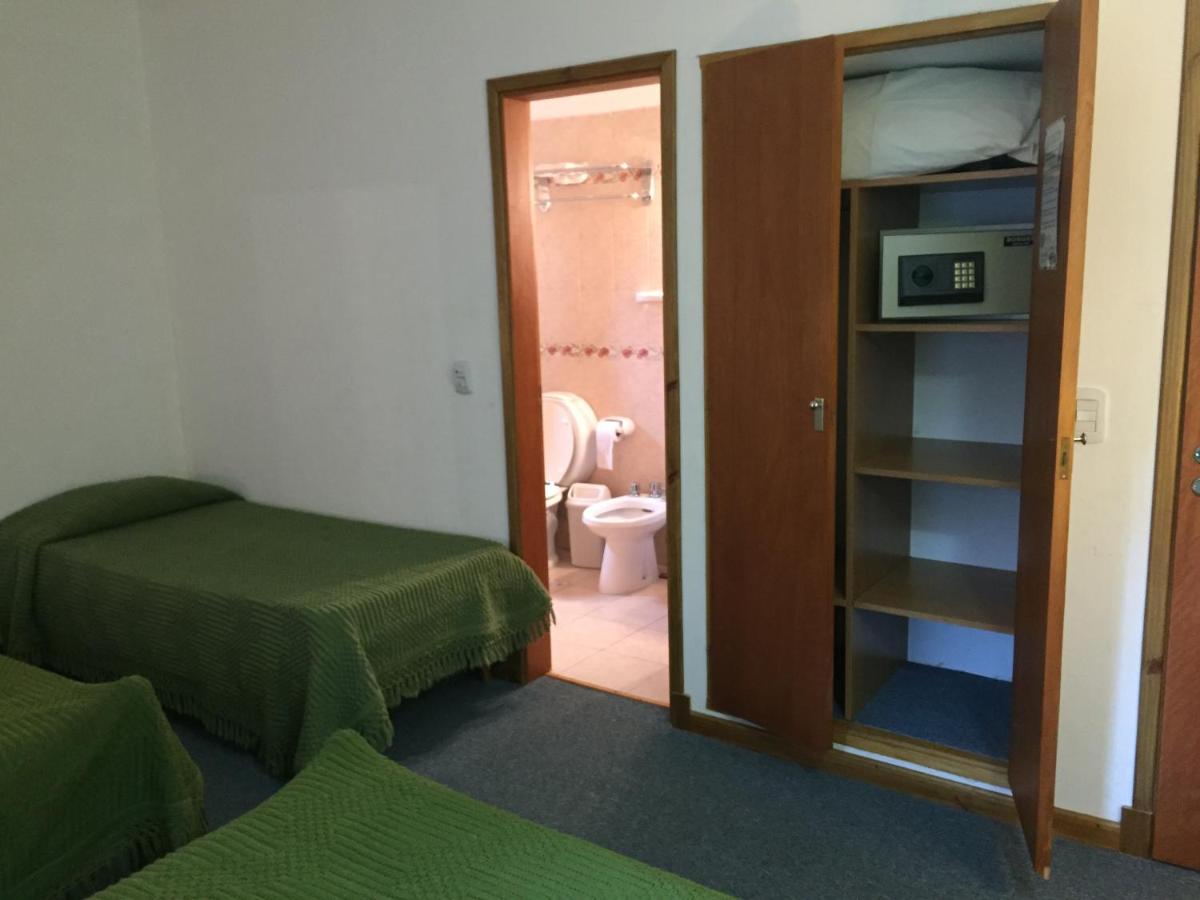 Standard Quadruple Room photo 2