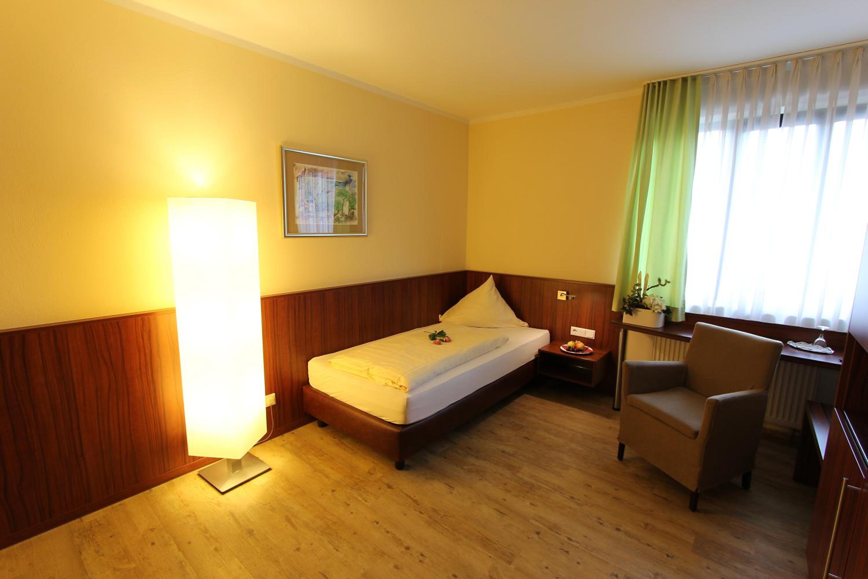 Single Room photo 1