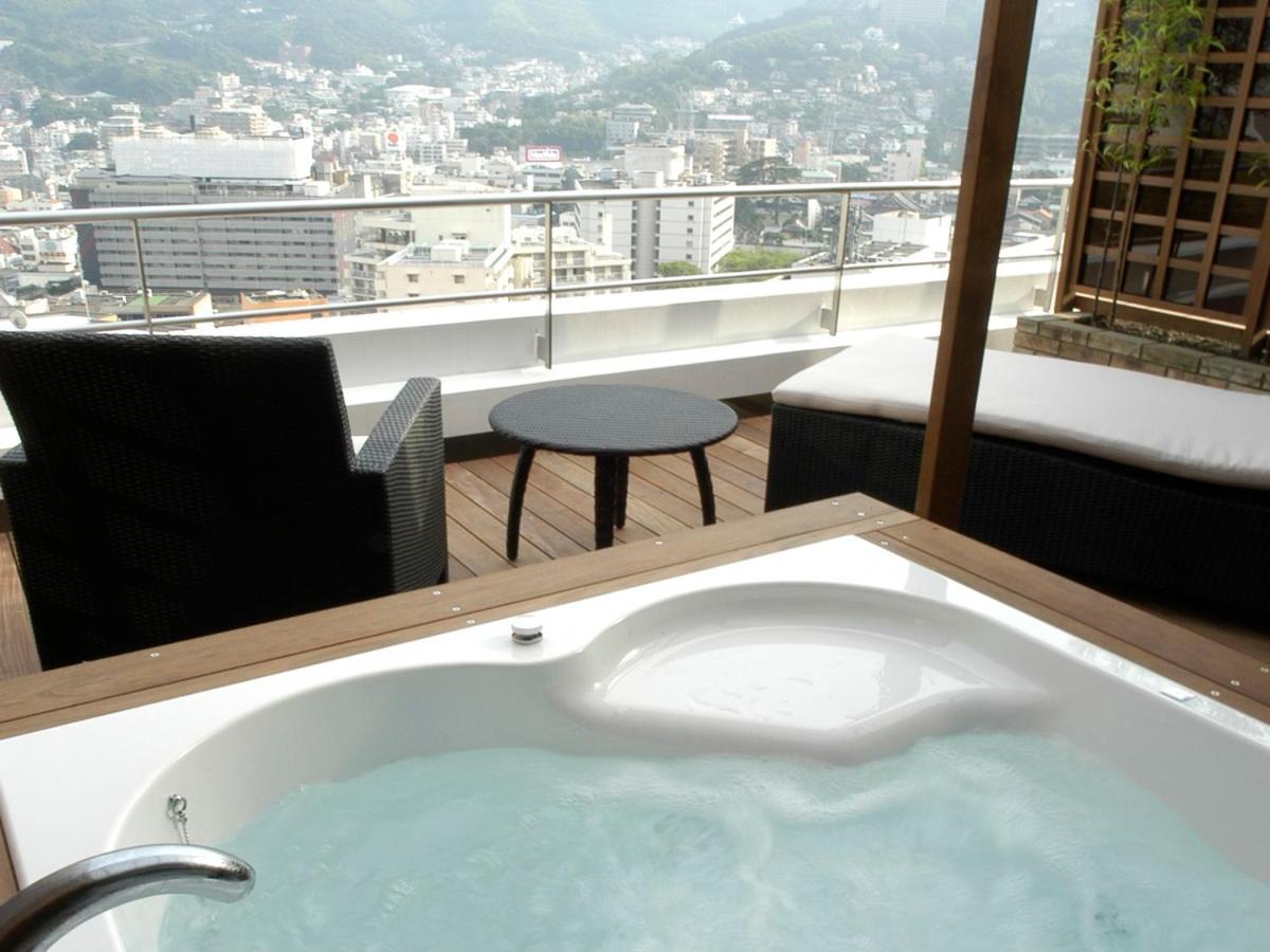 Maisonnette With Bubble Bath And Balcony photo 2