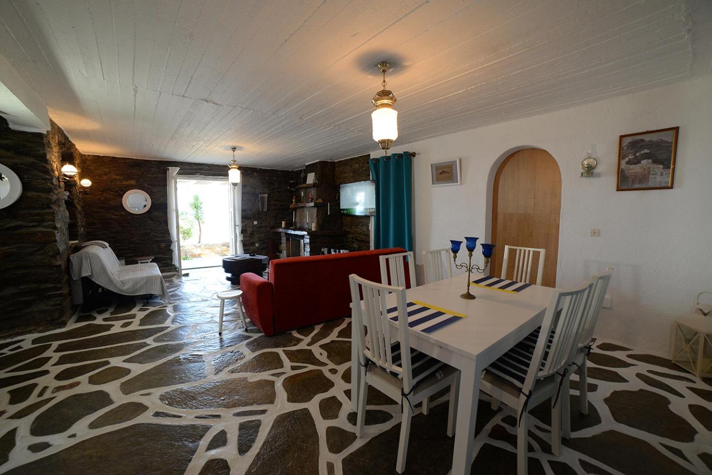 Two-Bedroom House photo 2