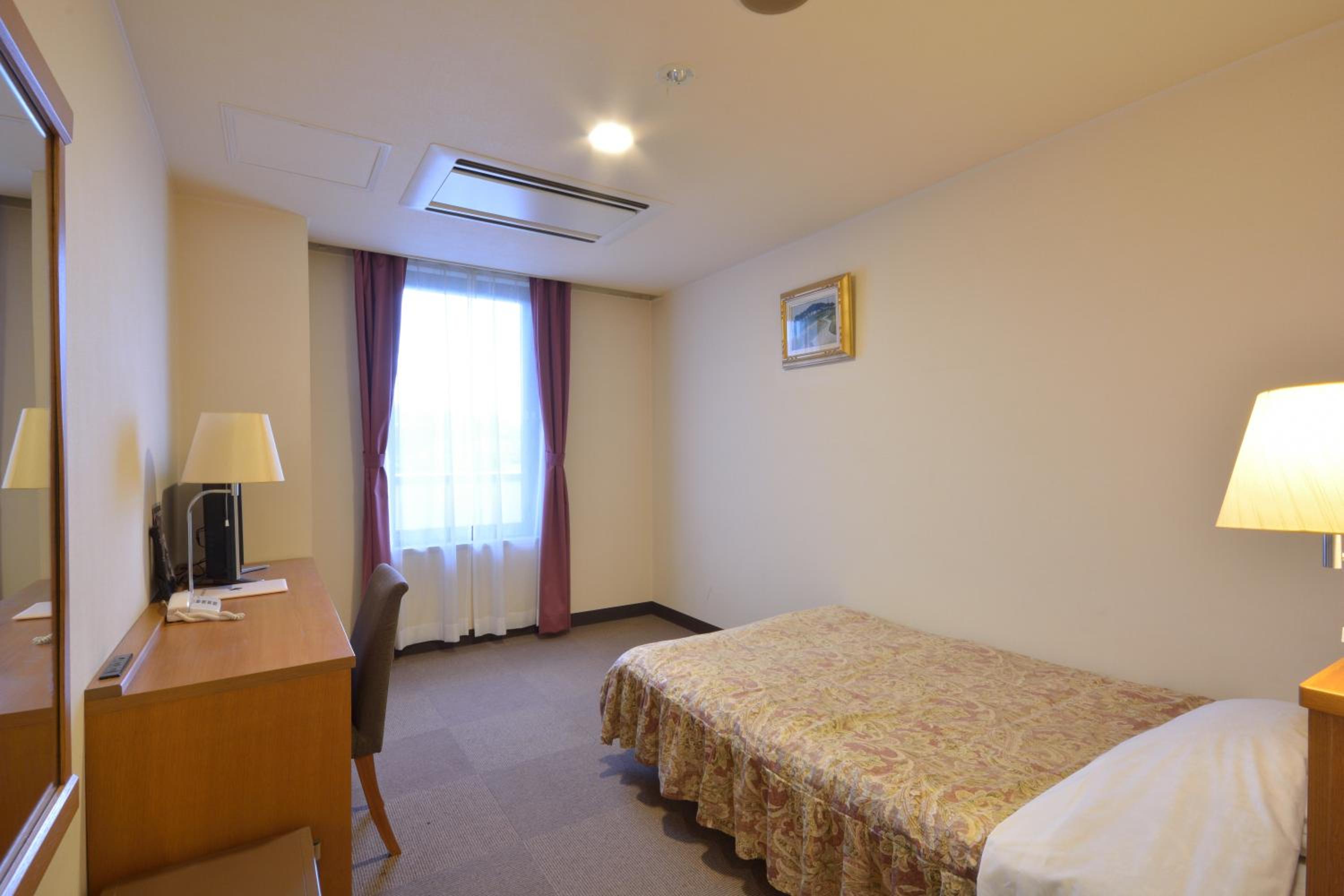 (No Daily Cleaning)Single Room - Smoking-Eco Plan photo 2