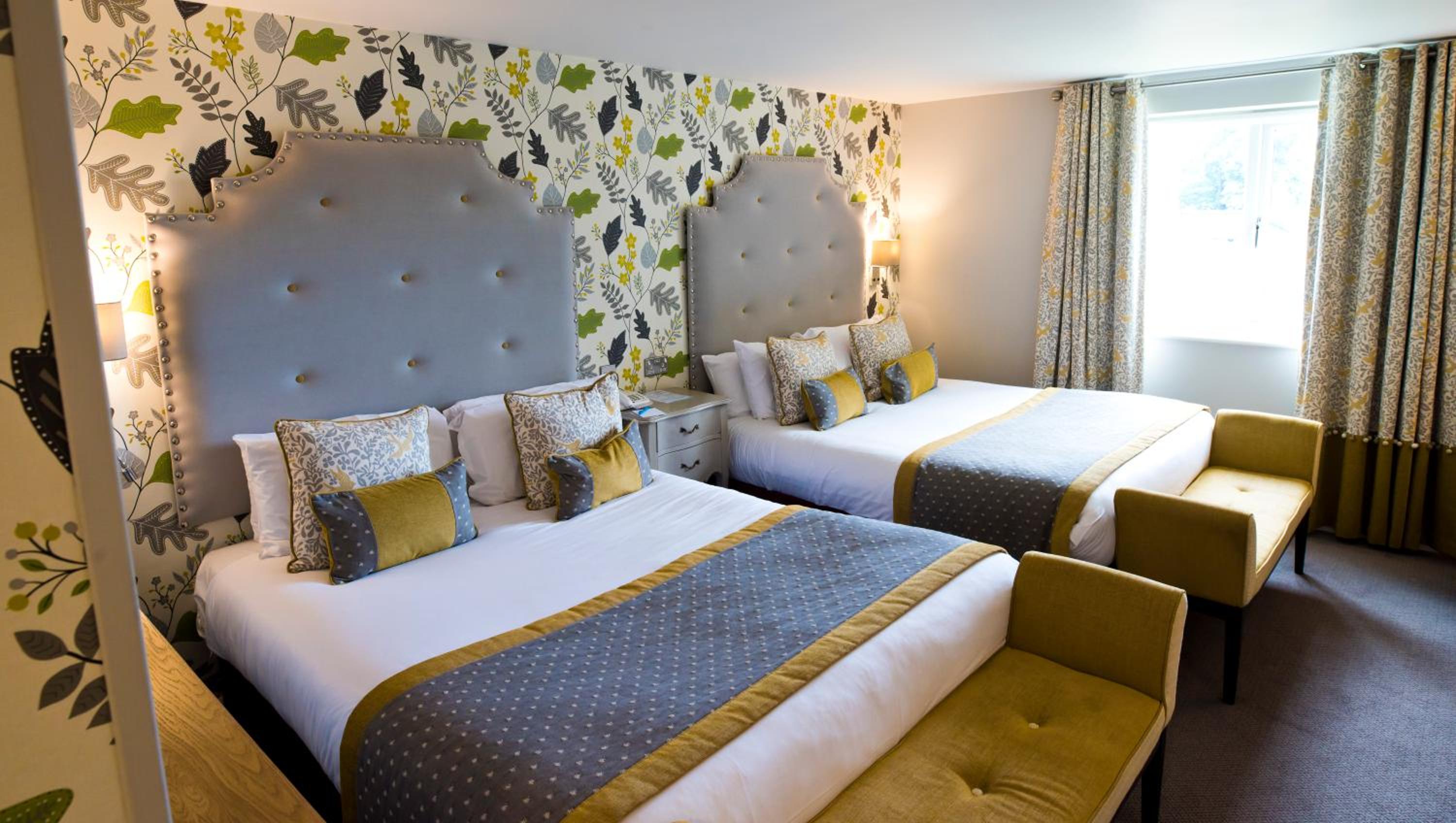 Deluxe Double Room with Two Double Beds - Photo 5