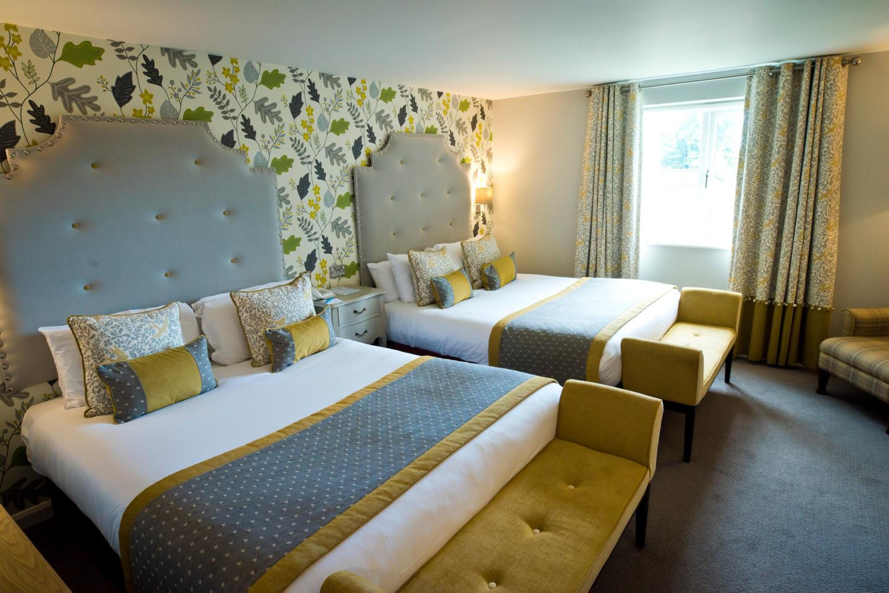 Deluxe Double Room with Two Double Beds - Photo 4