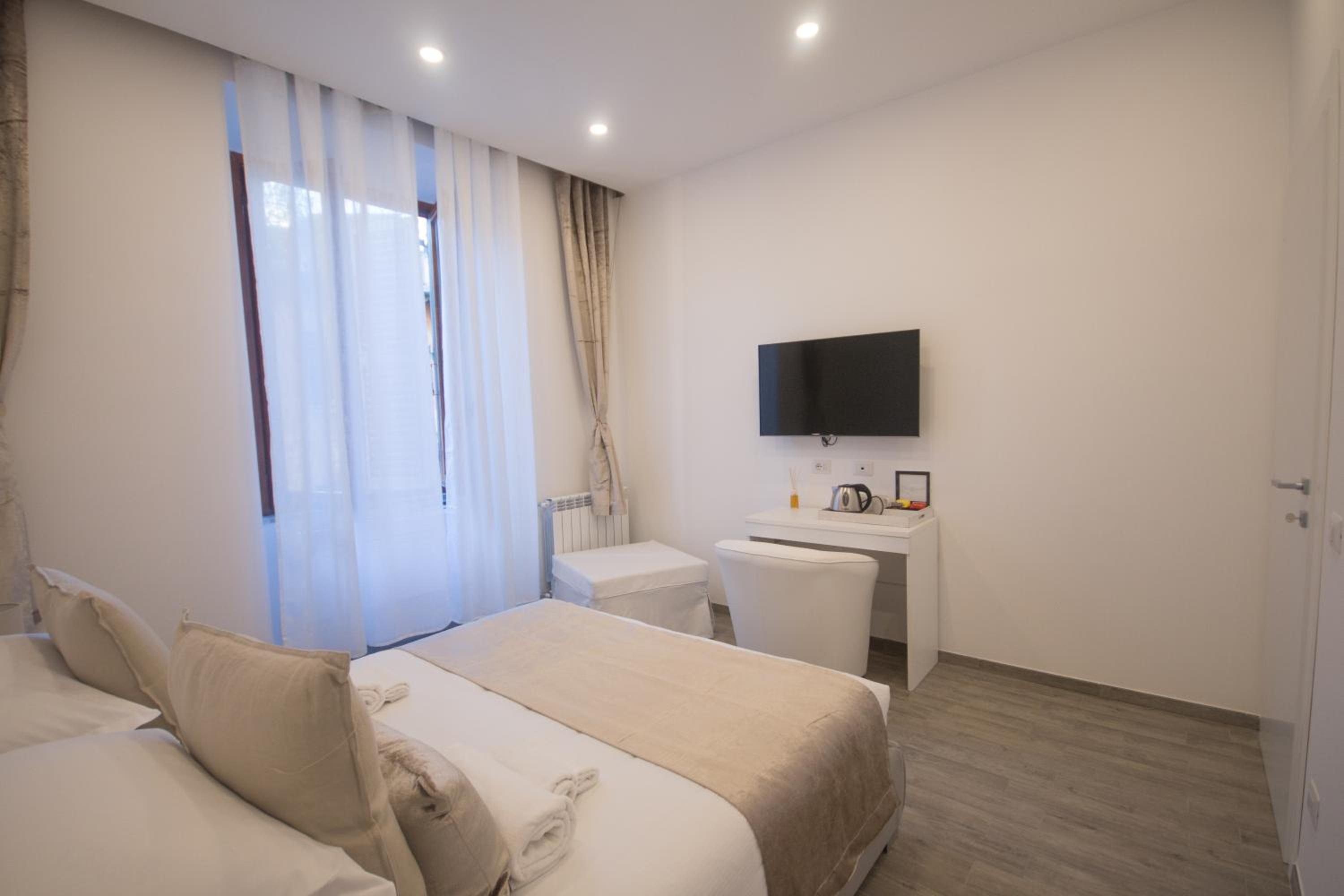 Double Room photo 2