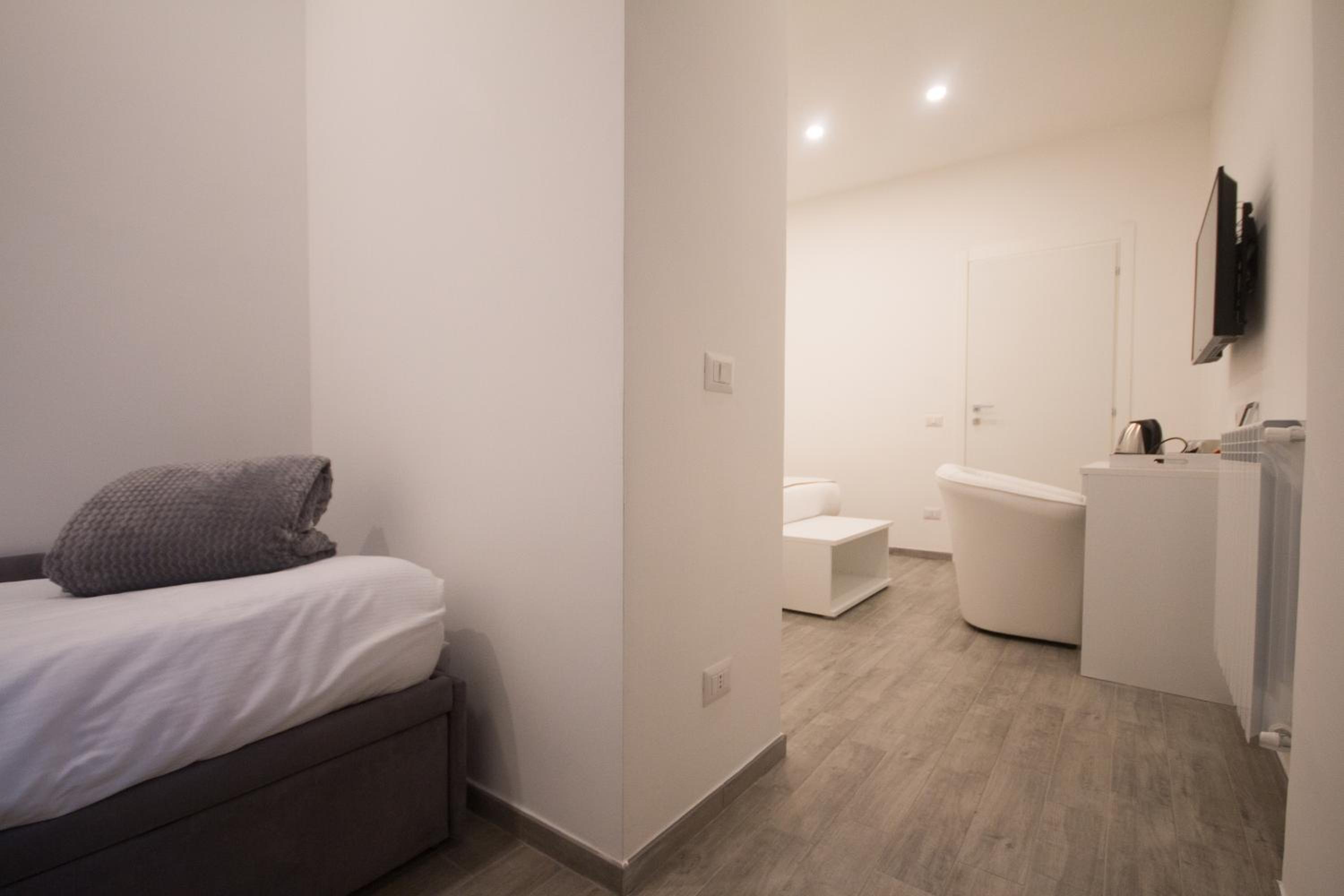Comfort Triple Room photo 2