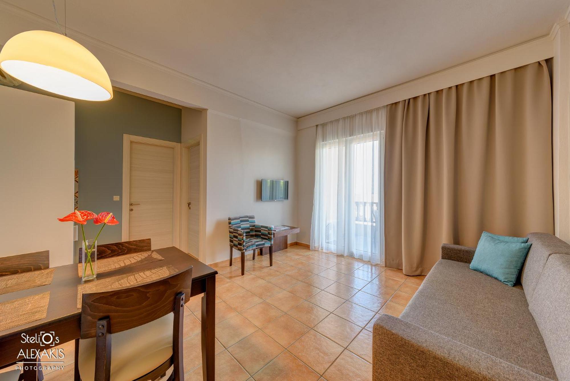 Apartment with Sea View - Photo 2