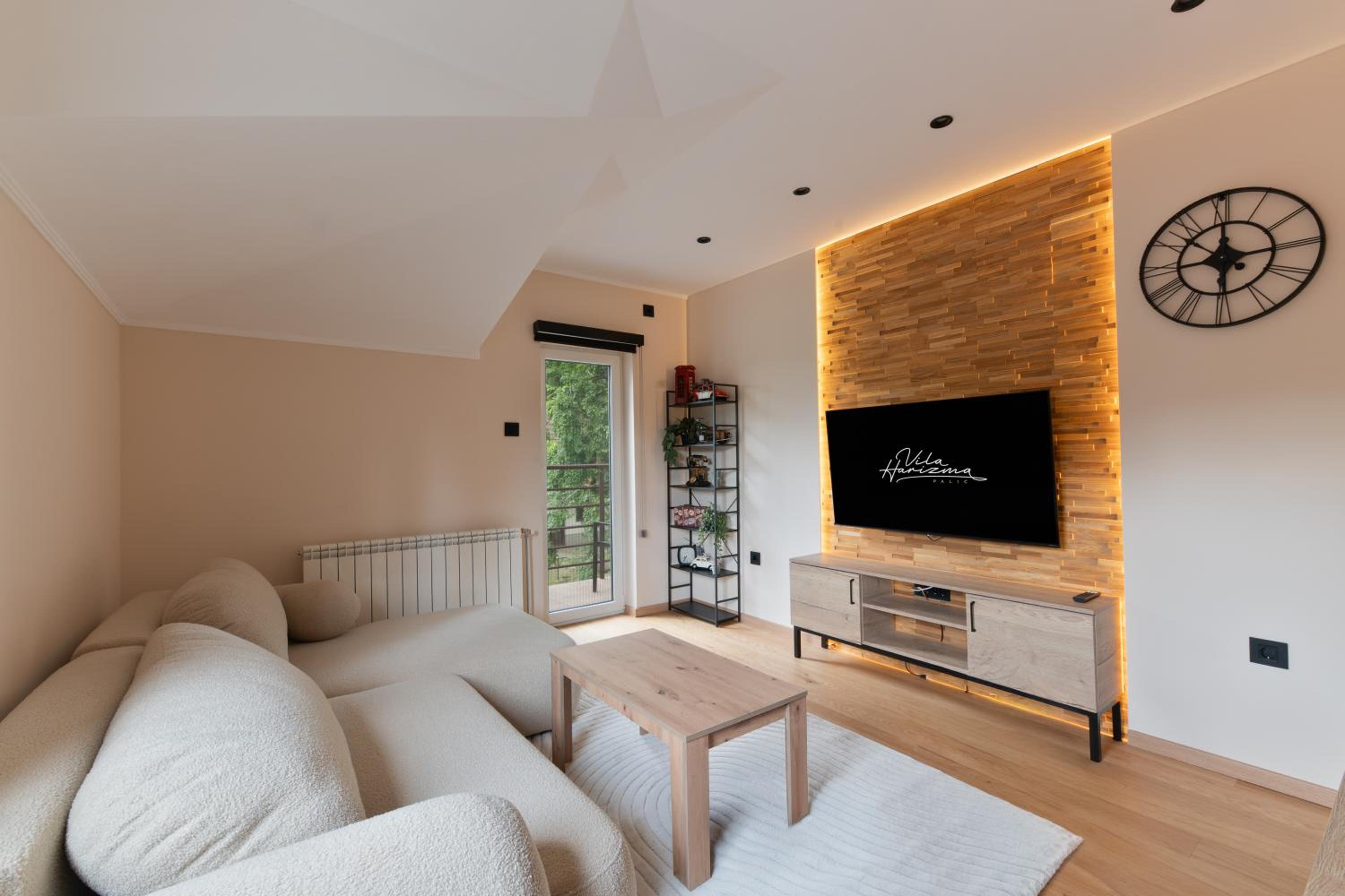 Deluxe Family Suite