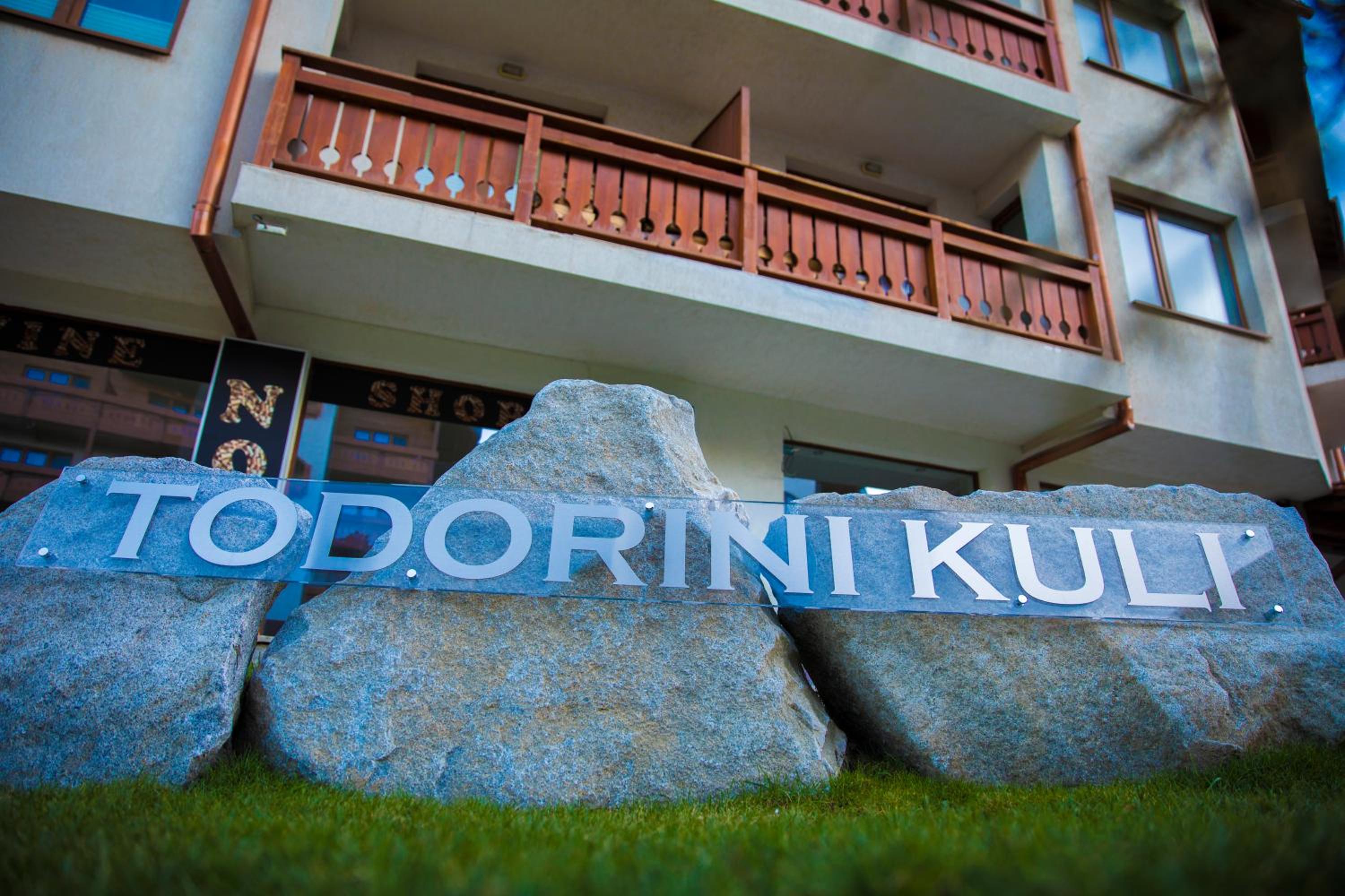 Two-Bedroom Apartment with Balcony photo 2