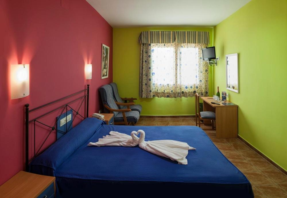 Habitación Doble Pequeña