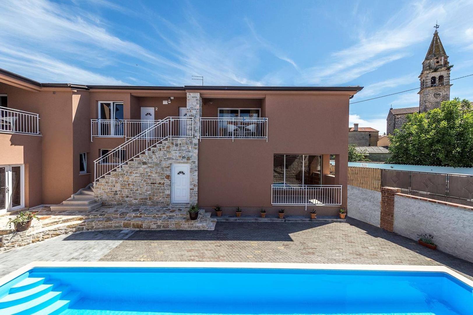 Apartment with Pool View photo 3