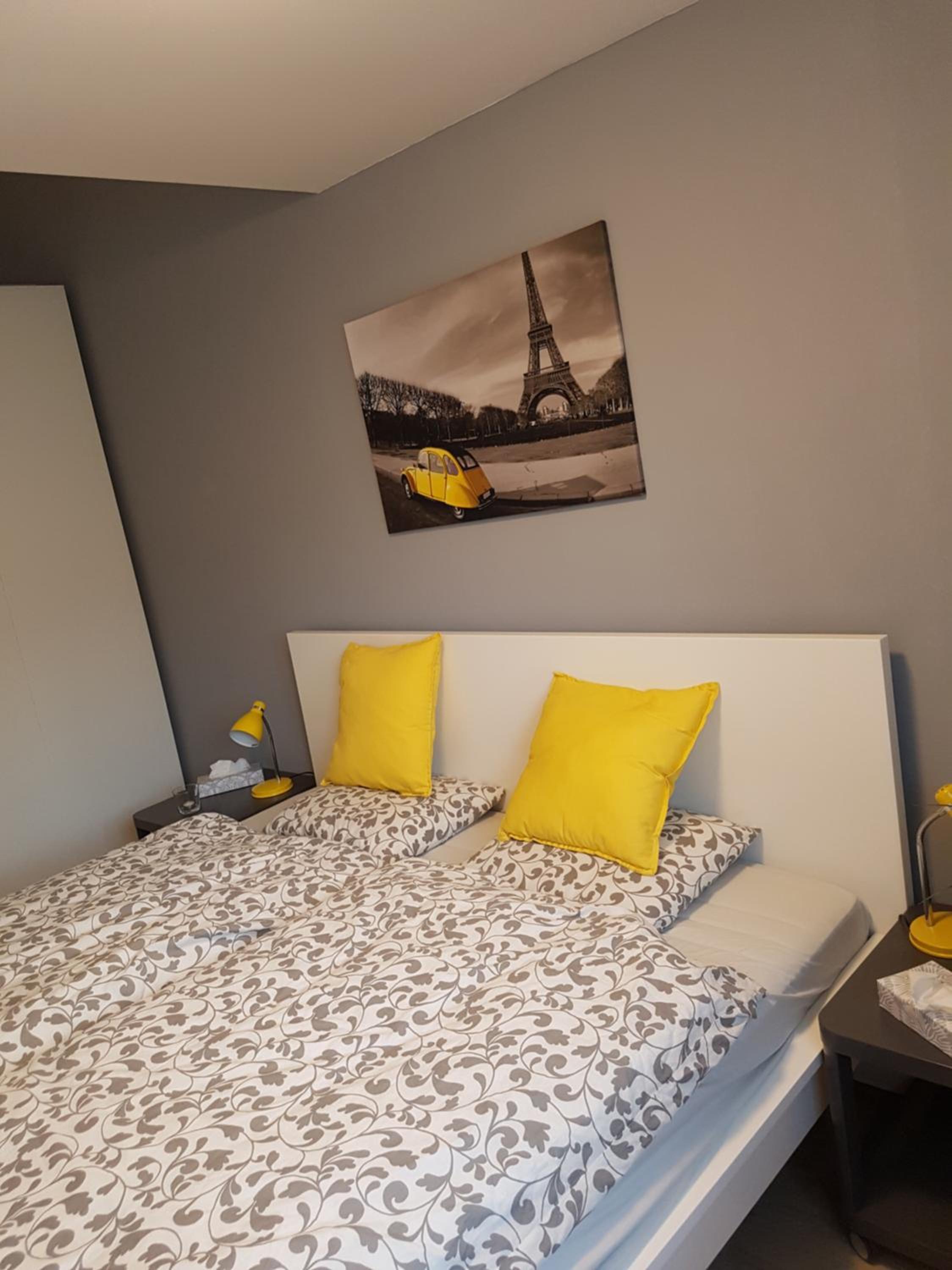 Two-Bedroom Apartment - Photo 27