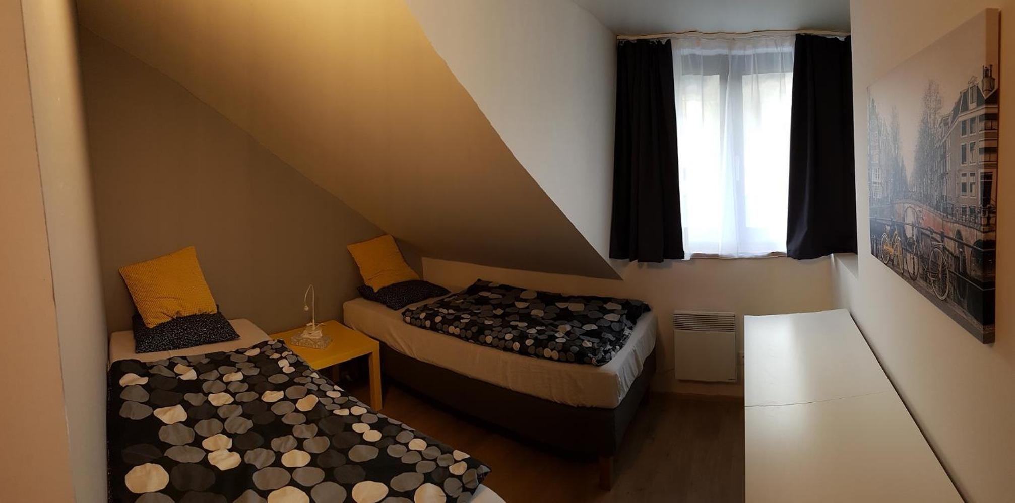 Two-Bedroom Apartment - Photo 30