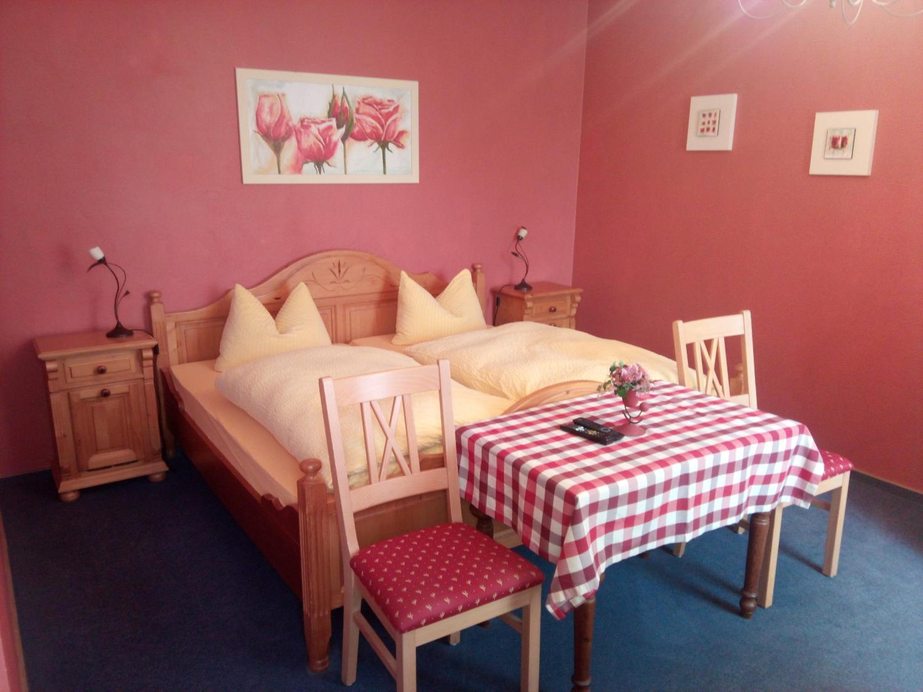 Double Room with Extra Bed photo 3