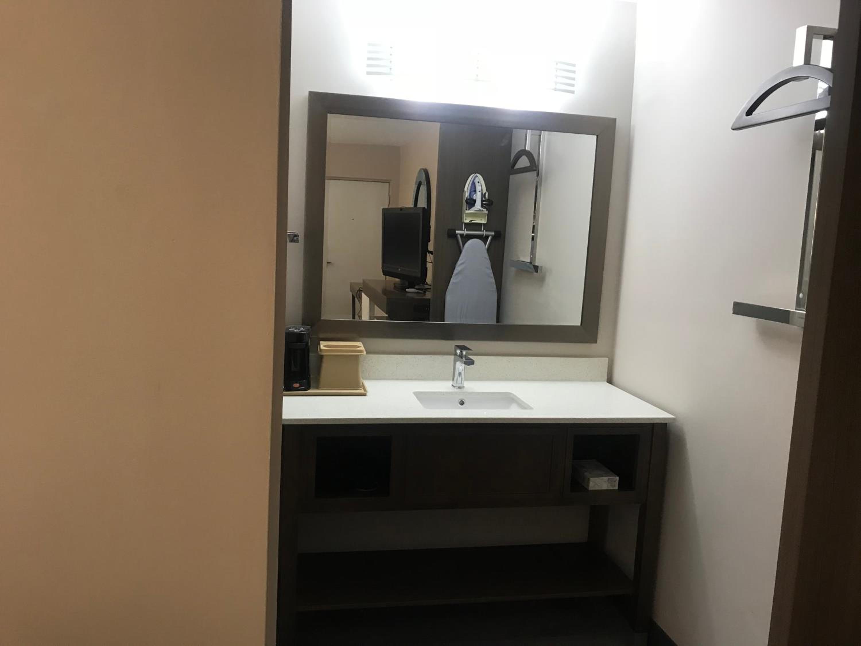 Superior King Room photo 3