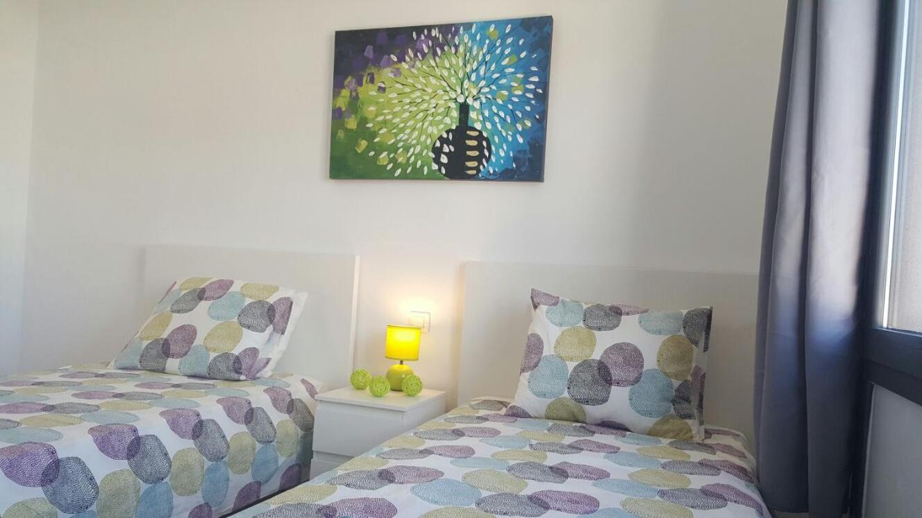 Villa de Tres Habitaciones