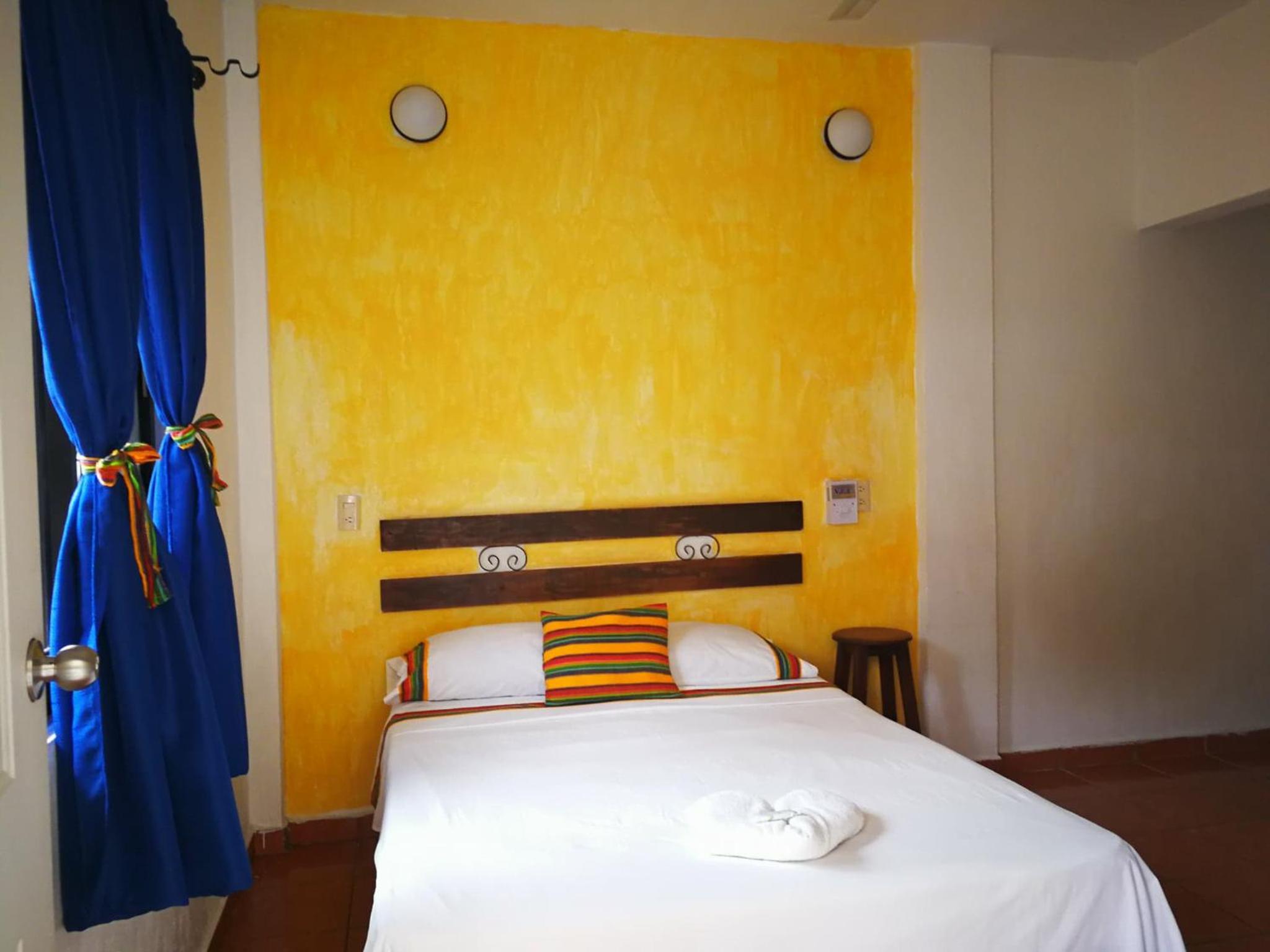 Double Room - Photo 2