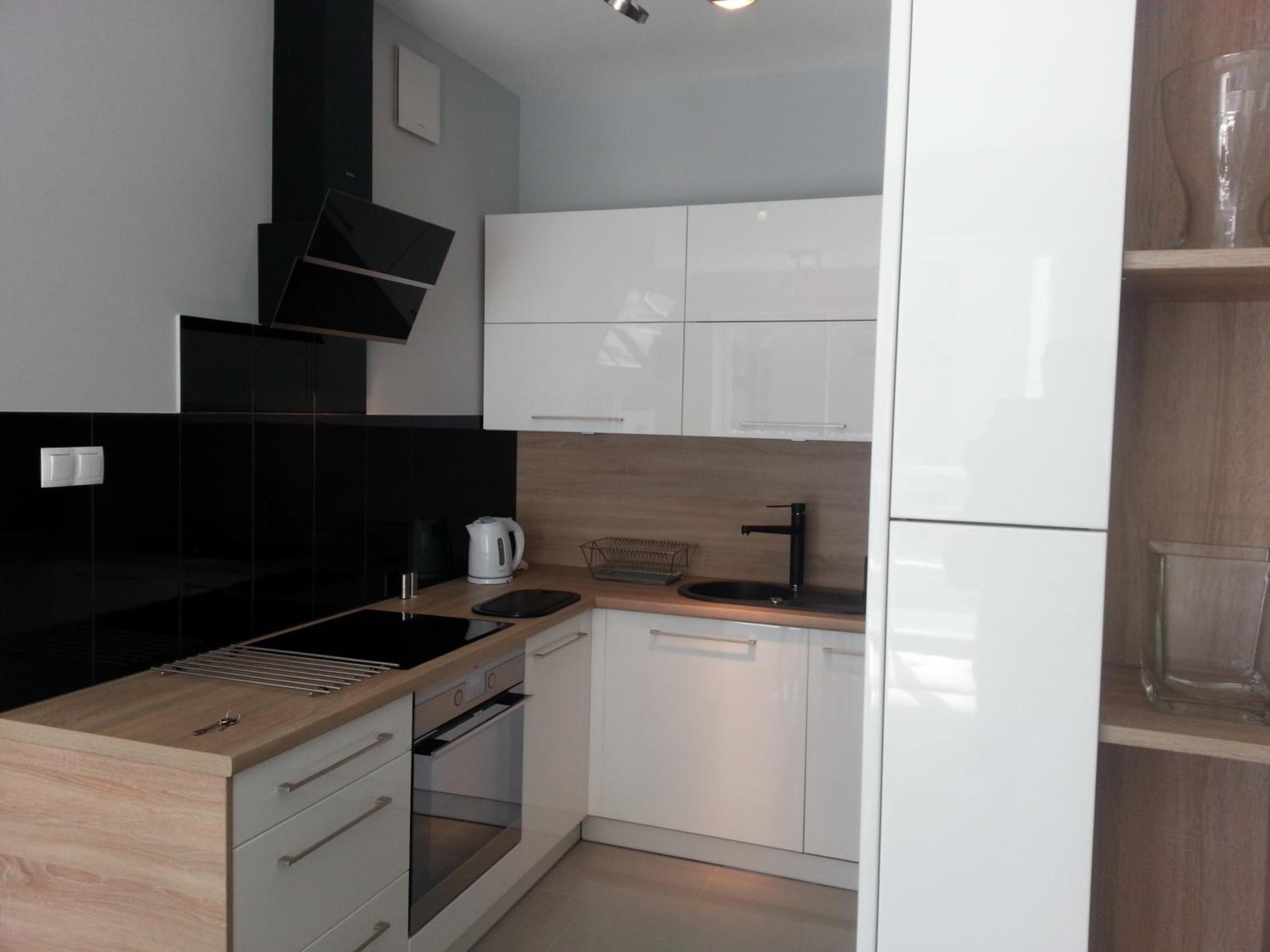 Apartment - Photo 2