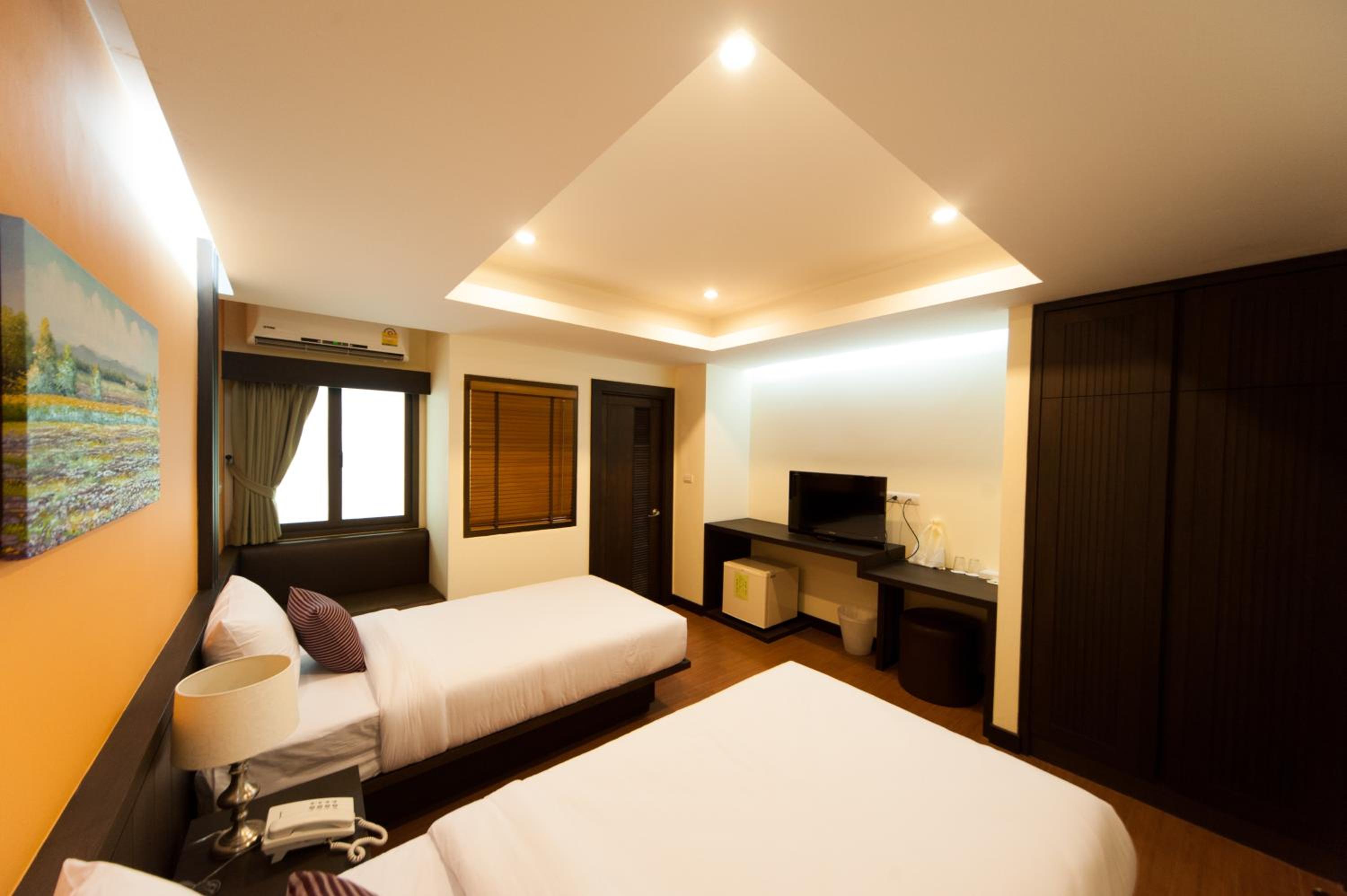 Standard Twin Room photo 2