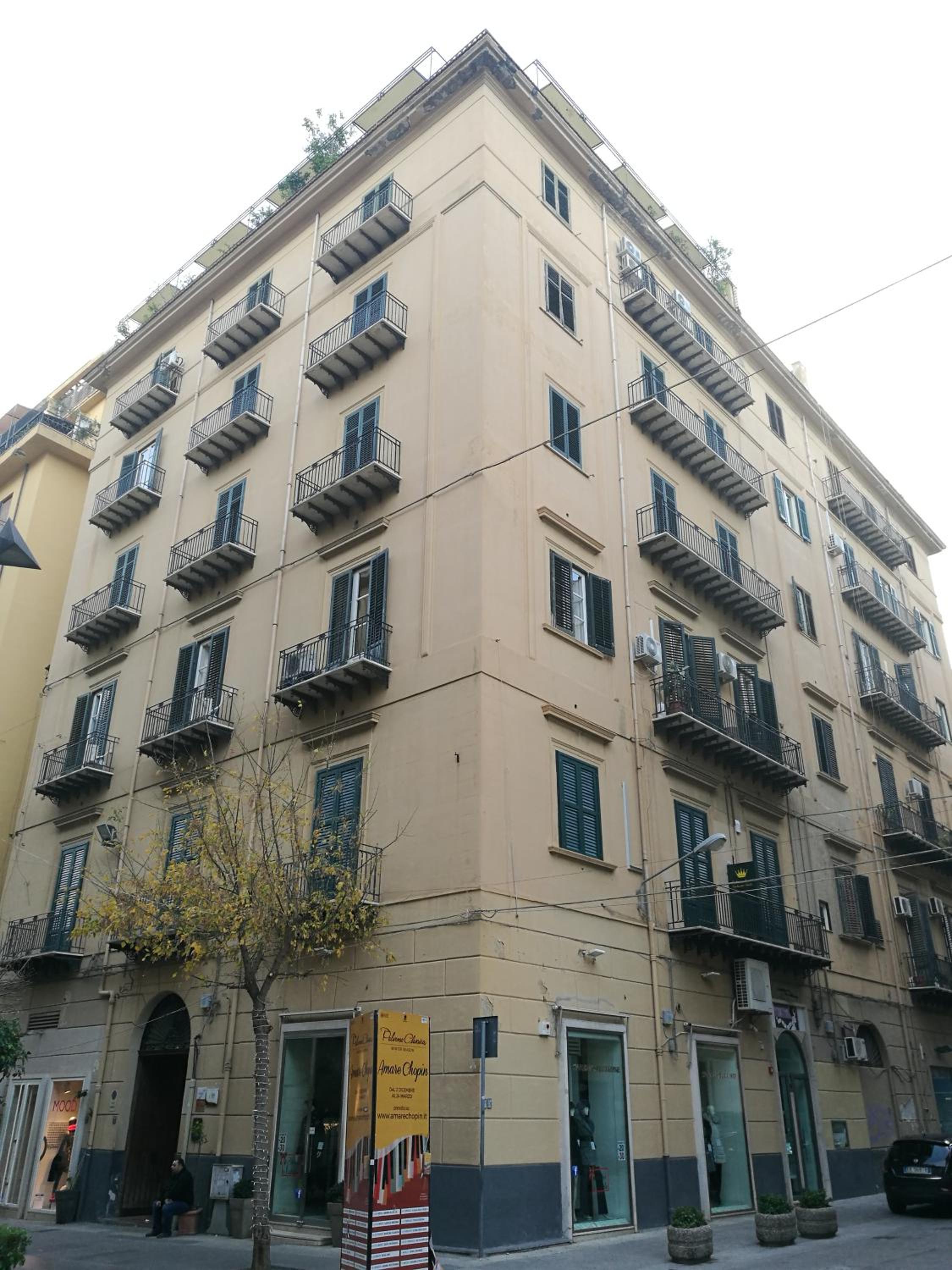 Deluxe Double or Twin Room with Balcony - Photo 4