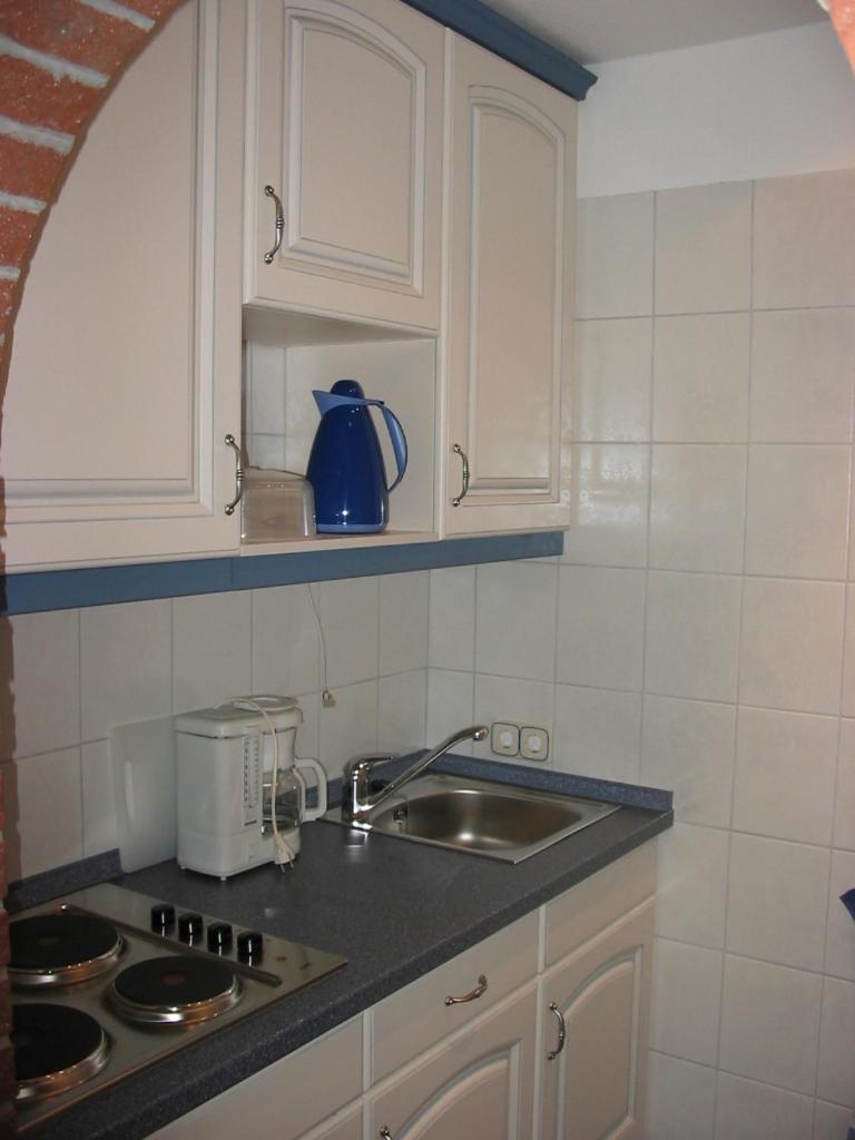 Apartment photo 2