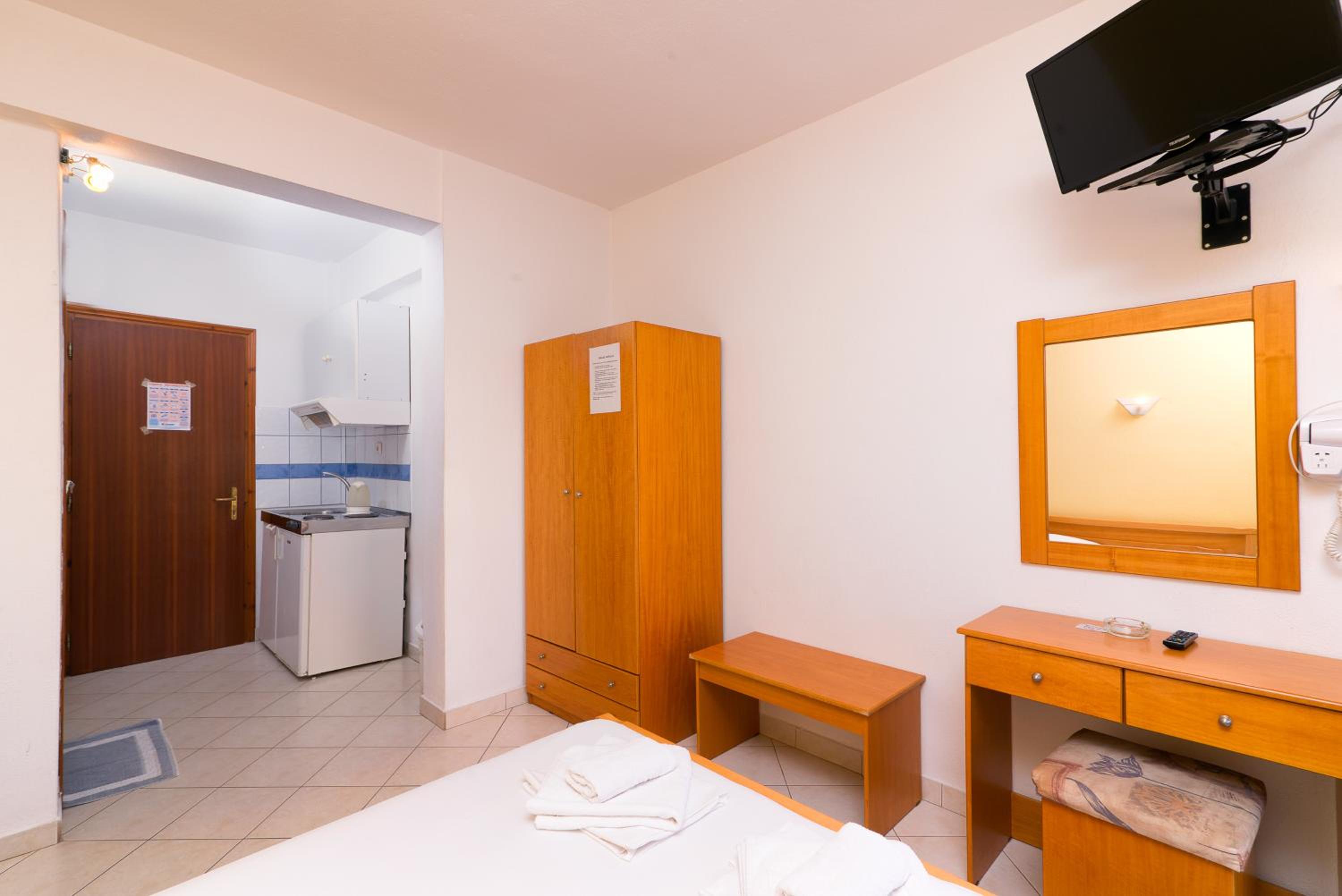 Standard Double Room photo 1