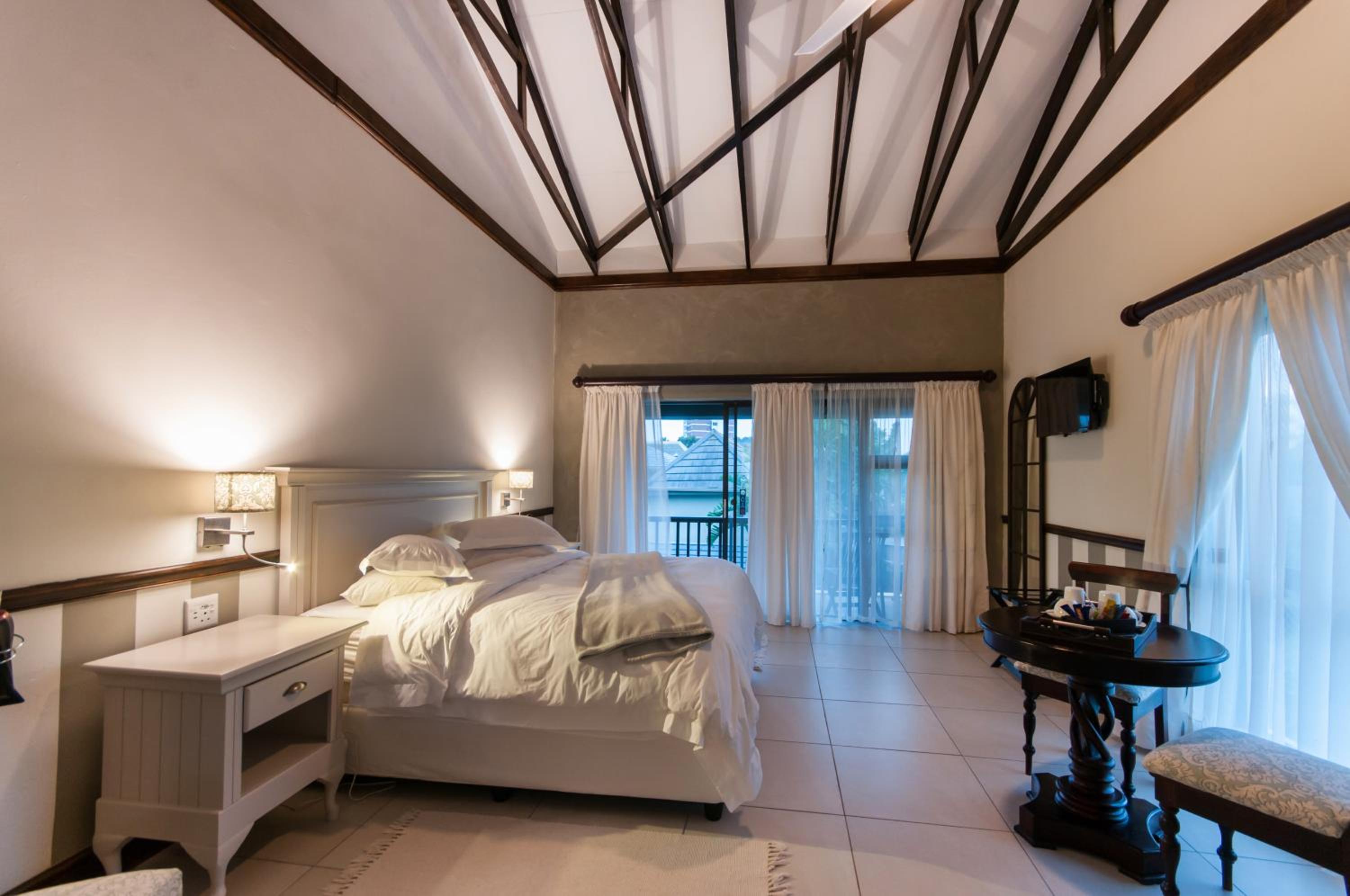 Deluxe Double or Twin Room with Balcony photo 1