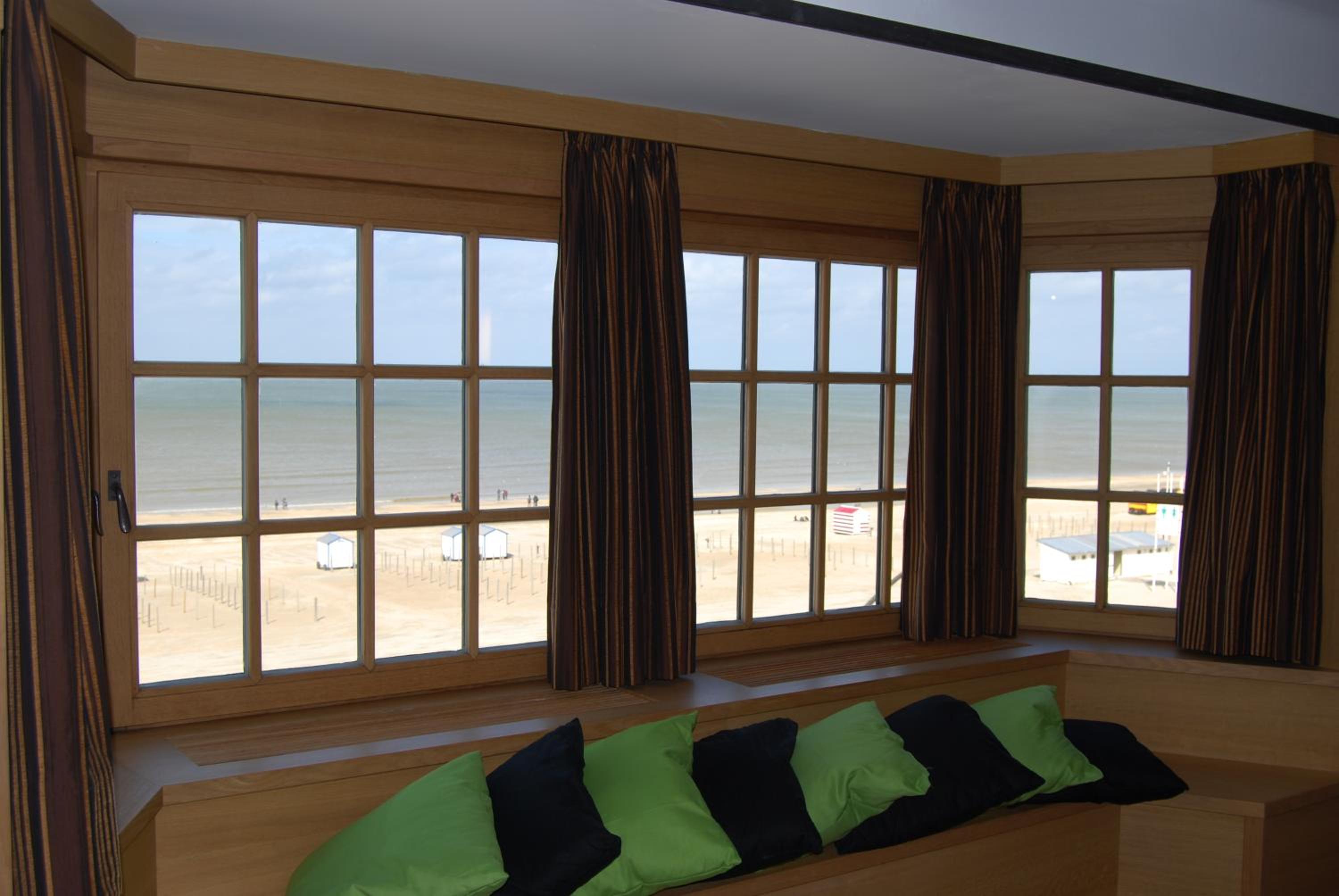 Standard Twin Room with Sea View photo 1