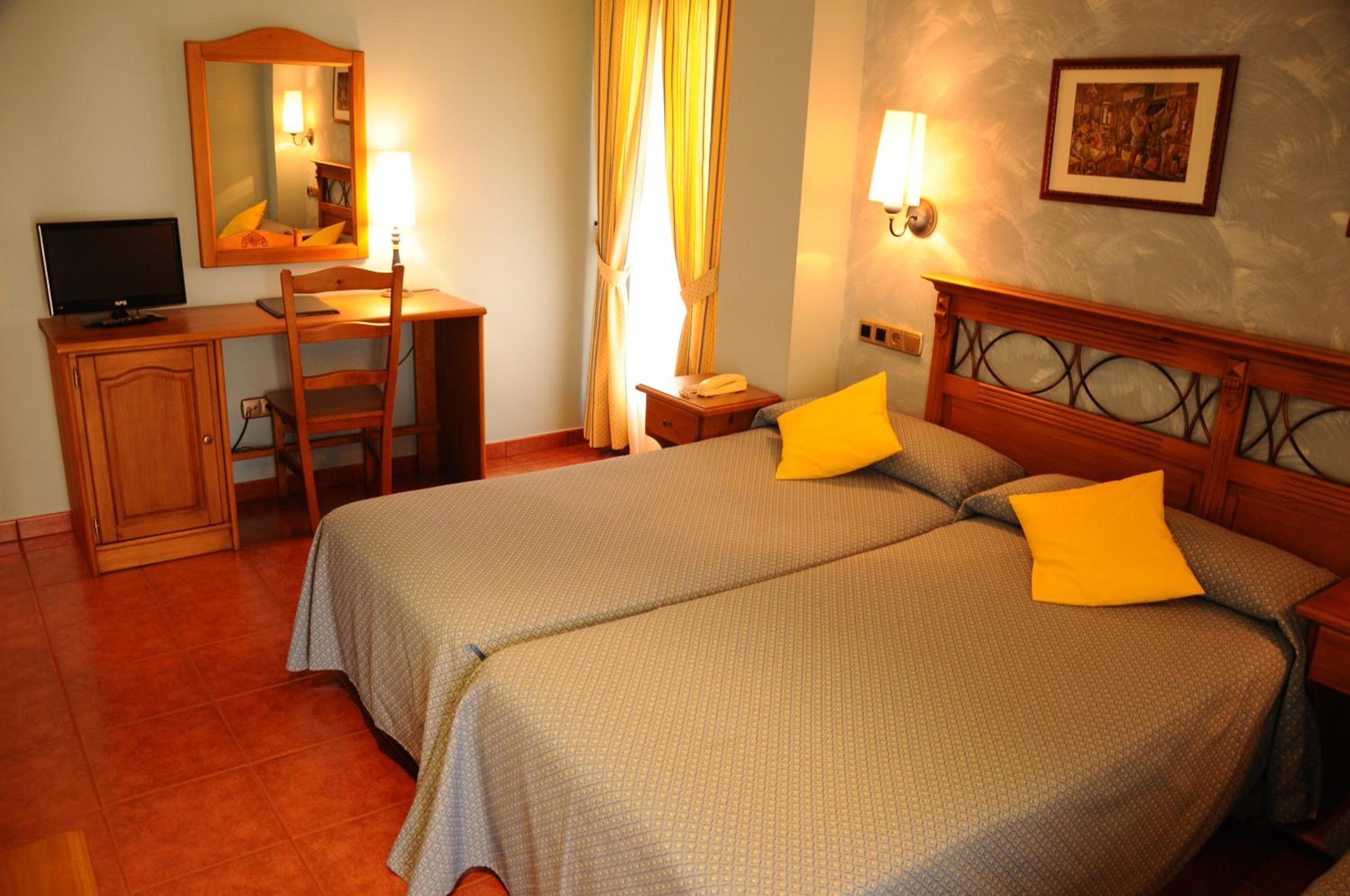 Triple Room photo 2