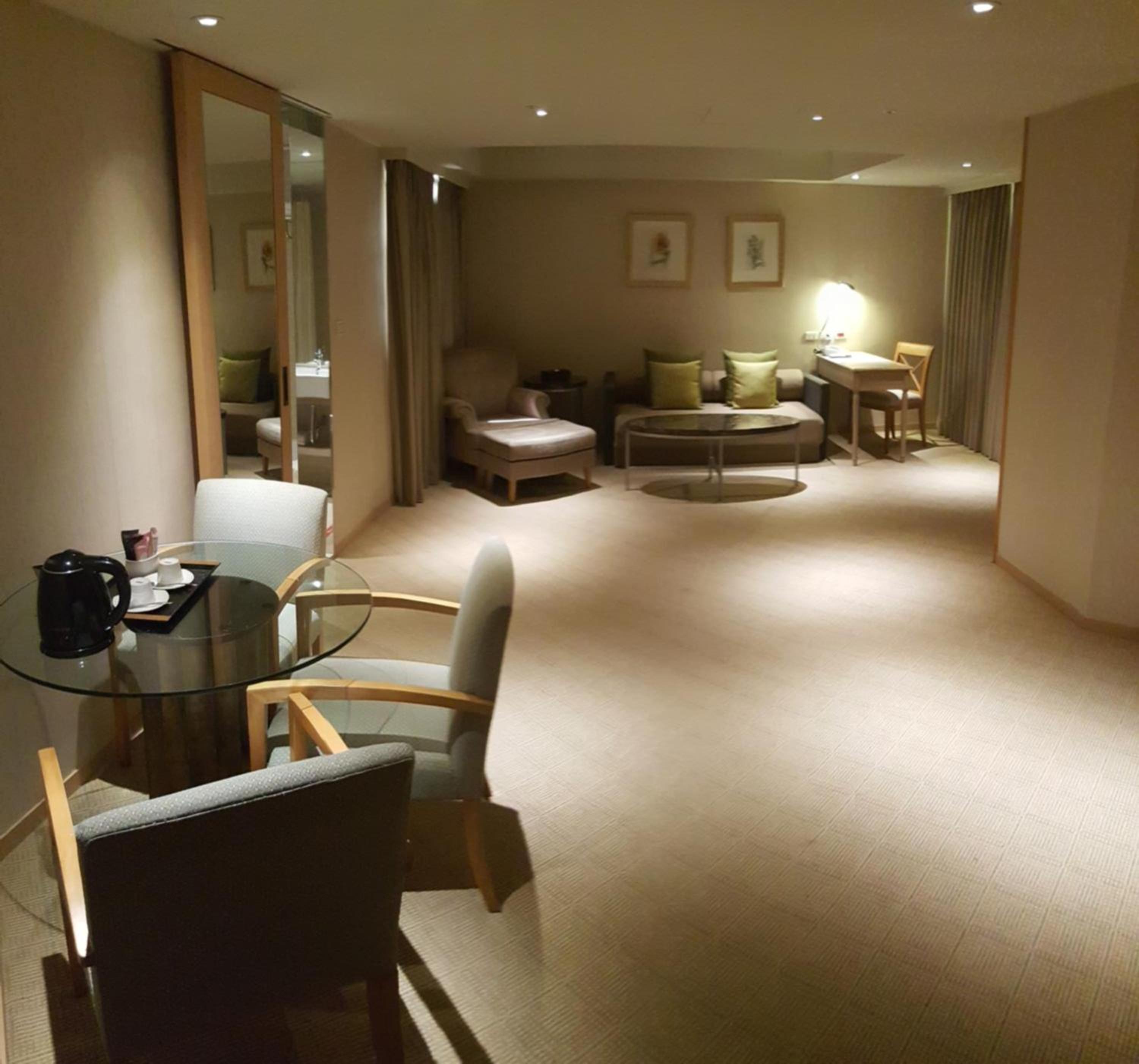 Deluxe Suite - Photo 4