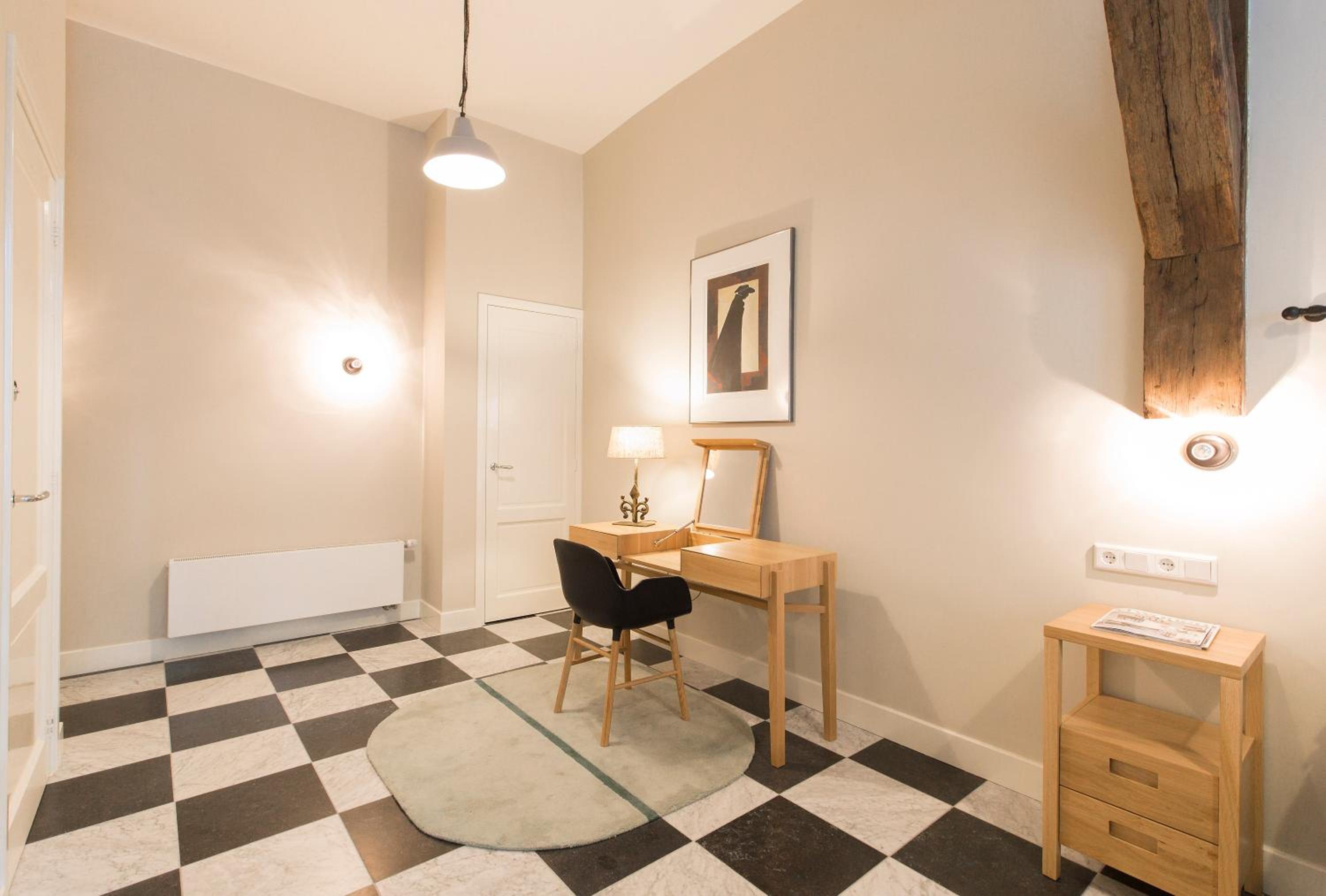 Historic Postel Suite photo 3