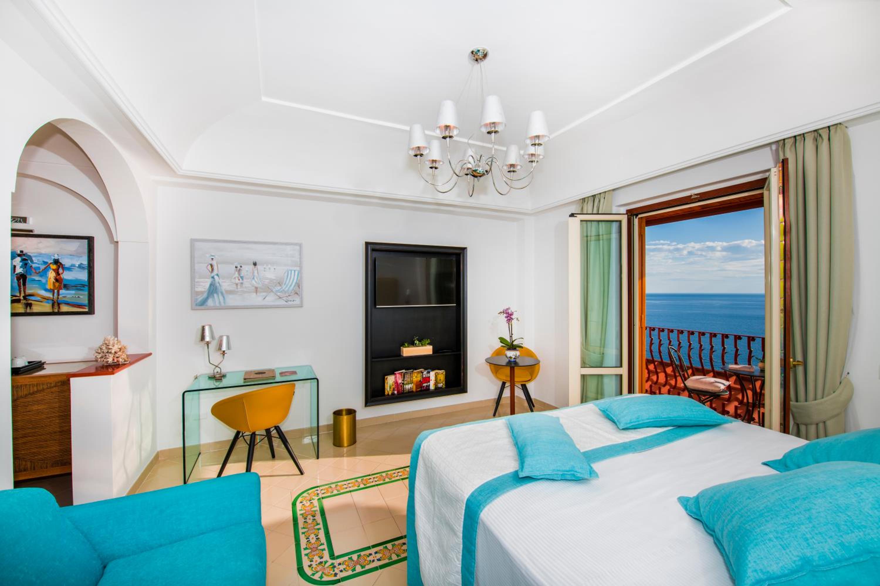 Double Room with Balcony and Sea View photo 3
