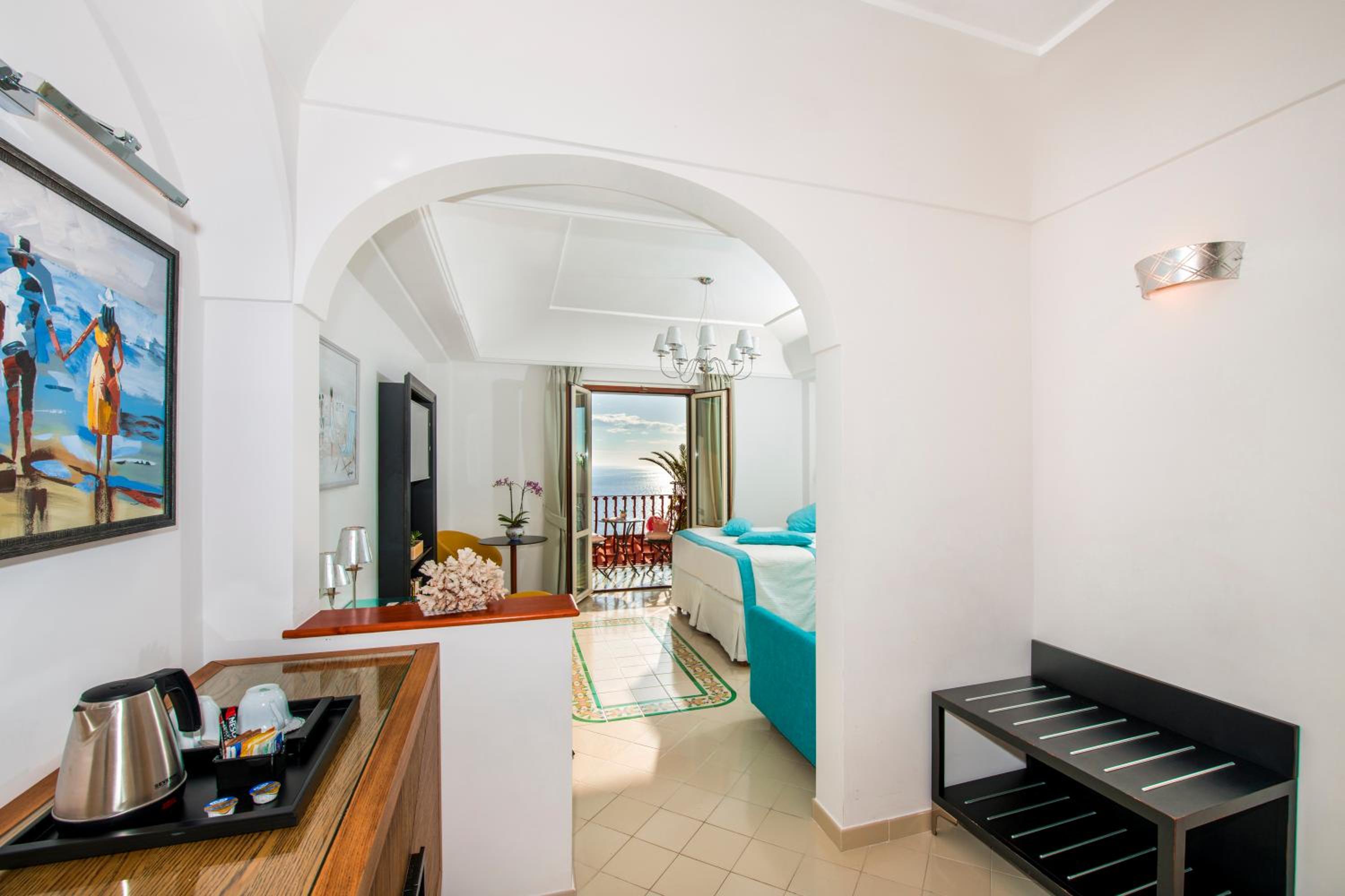 Double Room with Balcony and Sea View
