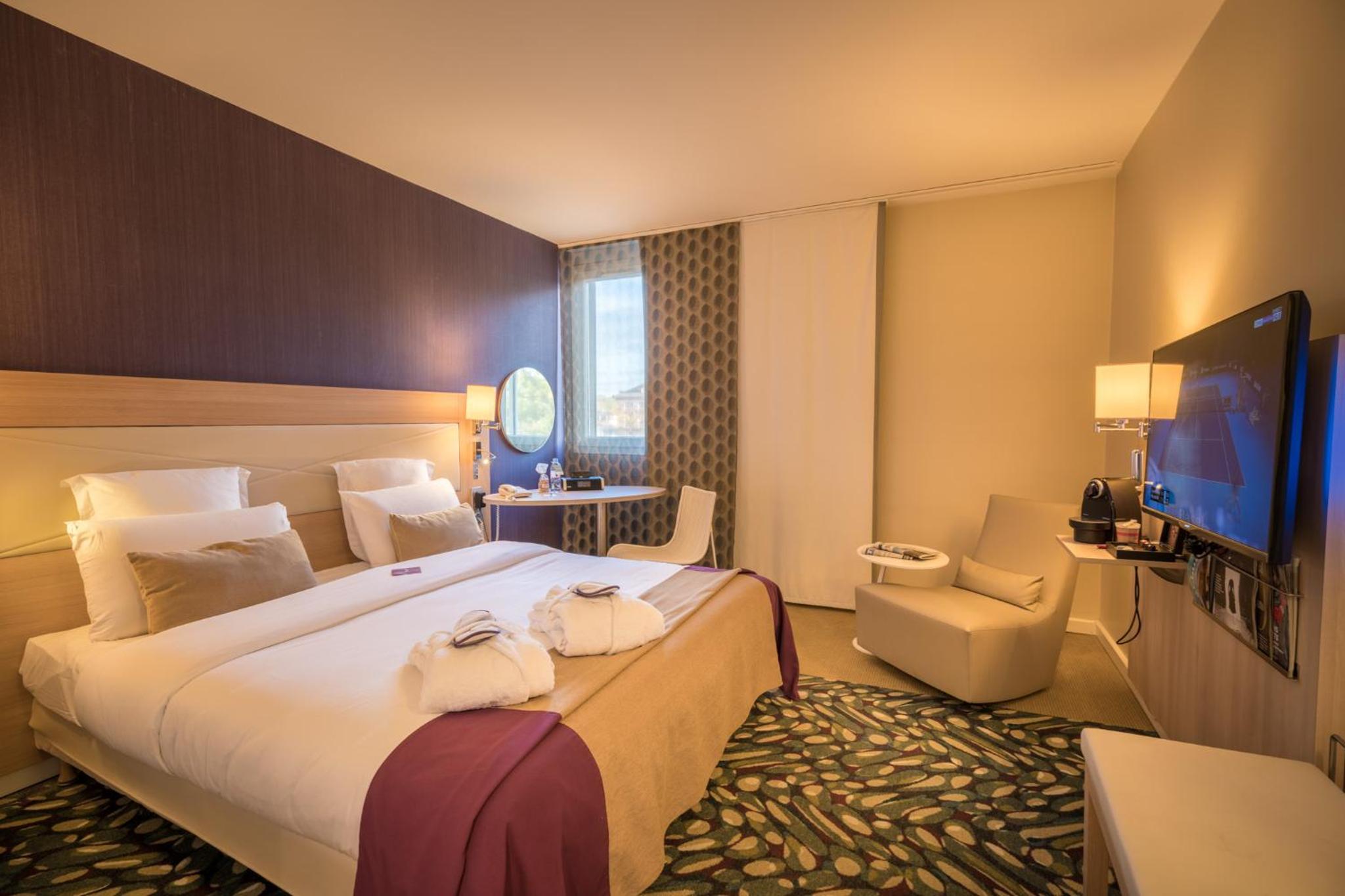 Deluxe Double Room with Park View - Photo 3
