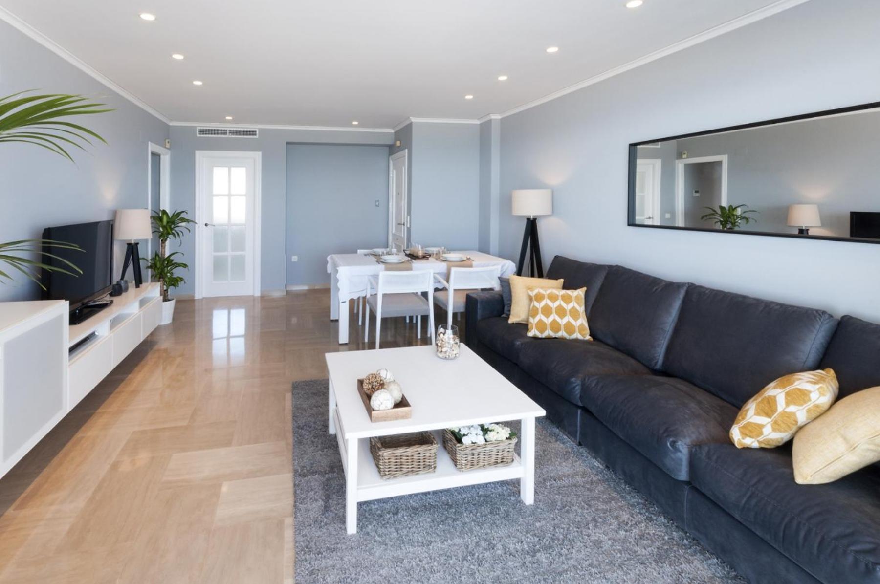 Apartment with Terrace photo 3