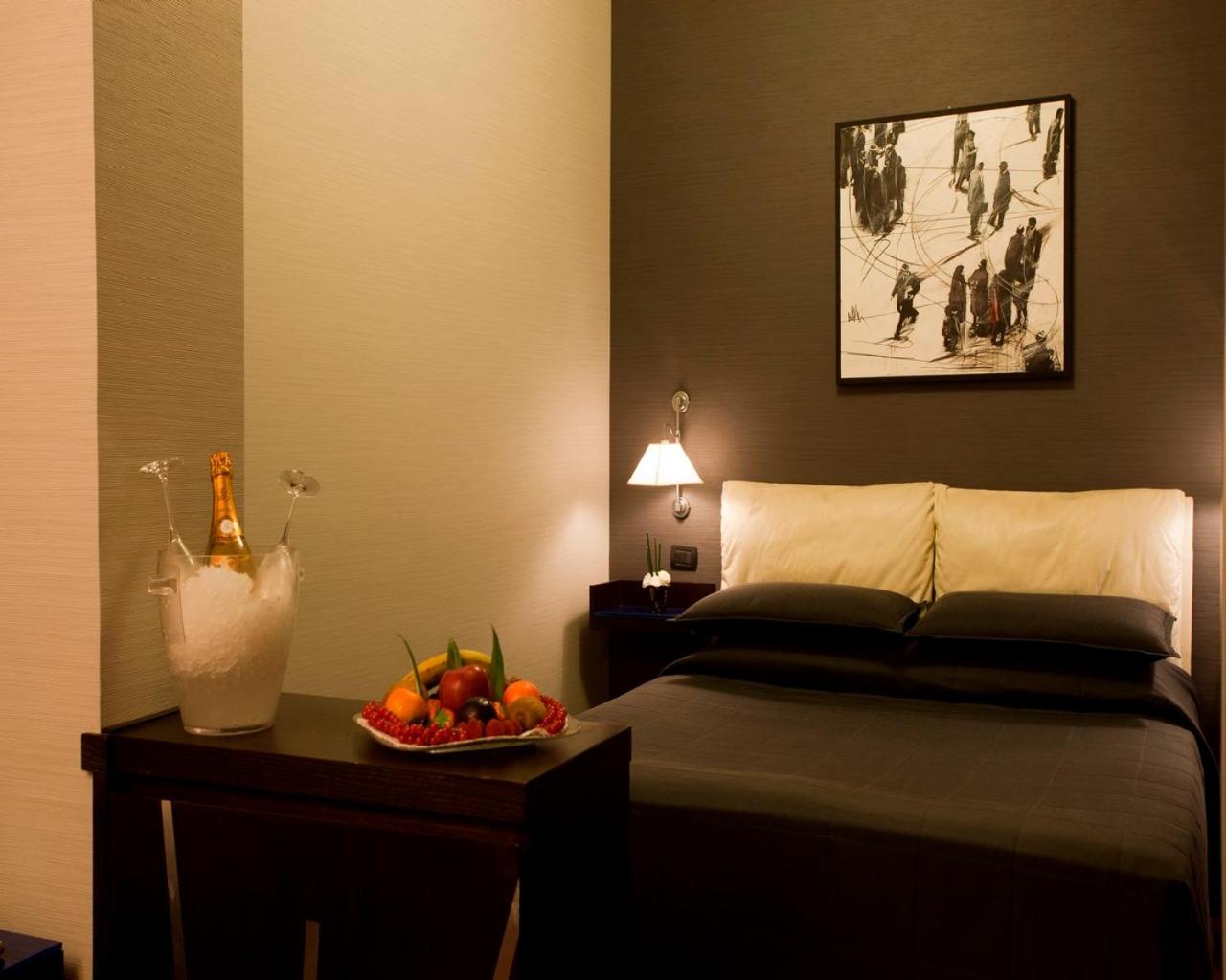 Deluxe Double Room - Single Use