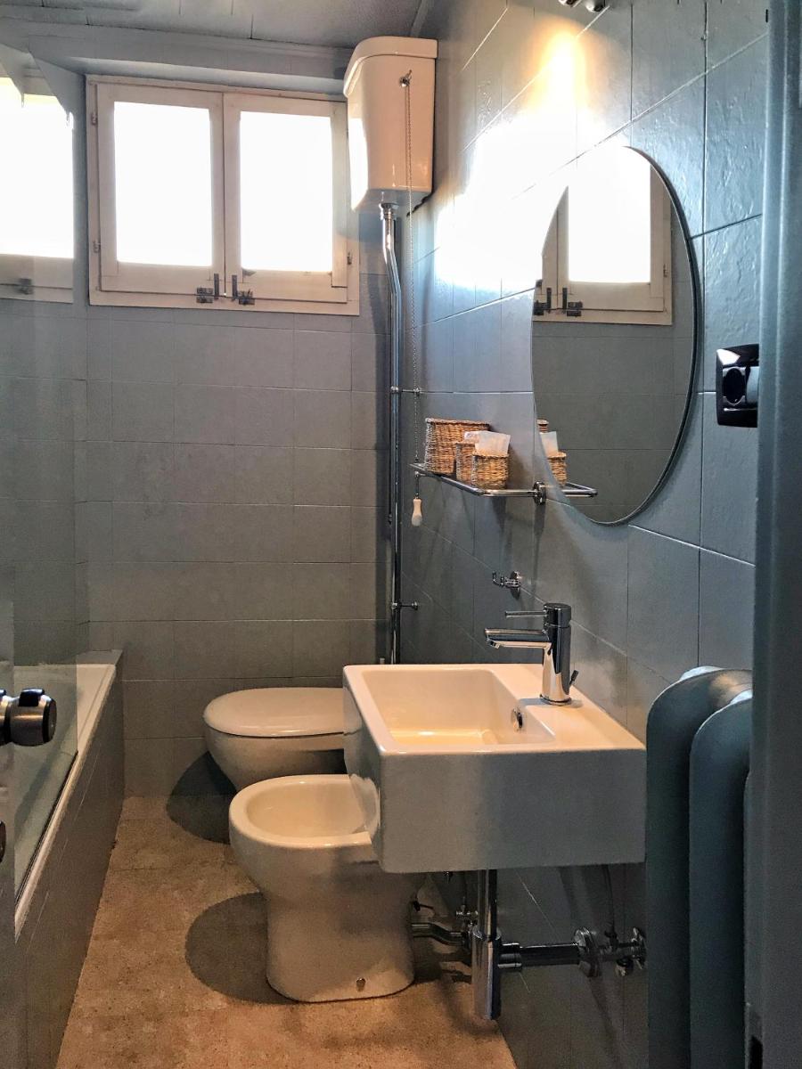 Single Room with Private External Bathroom photo 2