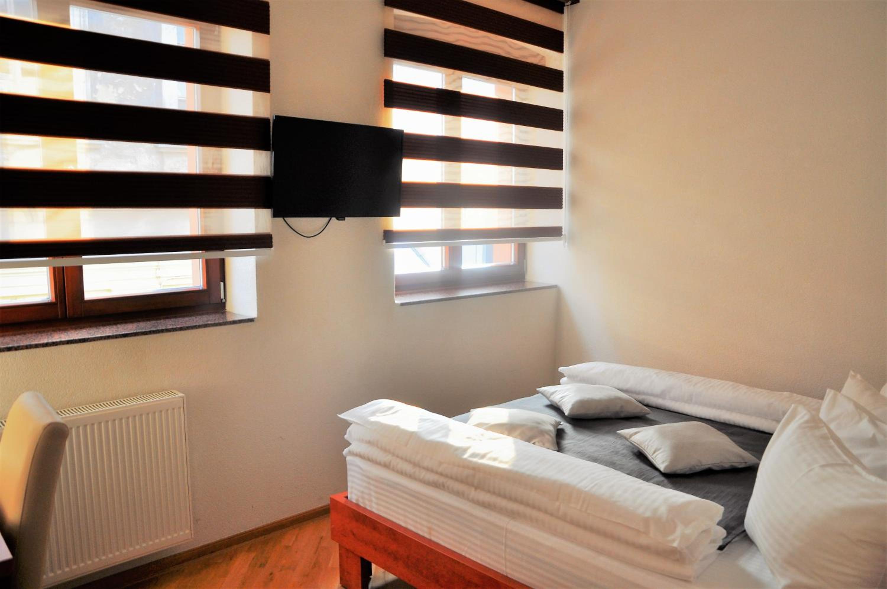 Double Room - Photo 3